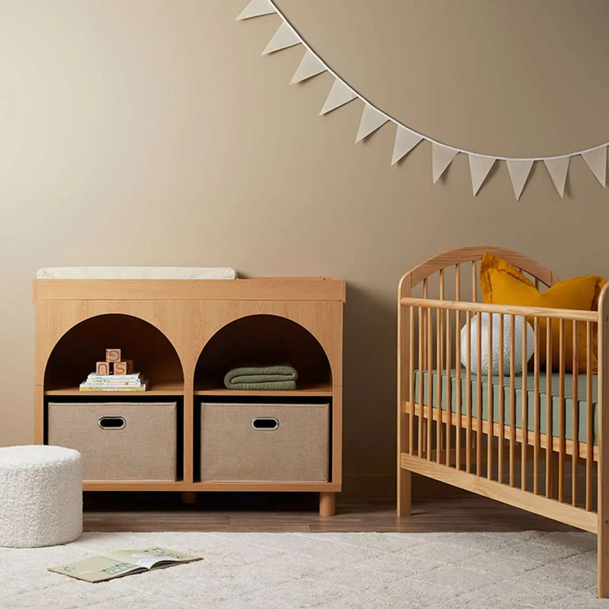 Archie Cot - Natural Mocka