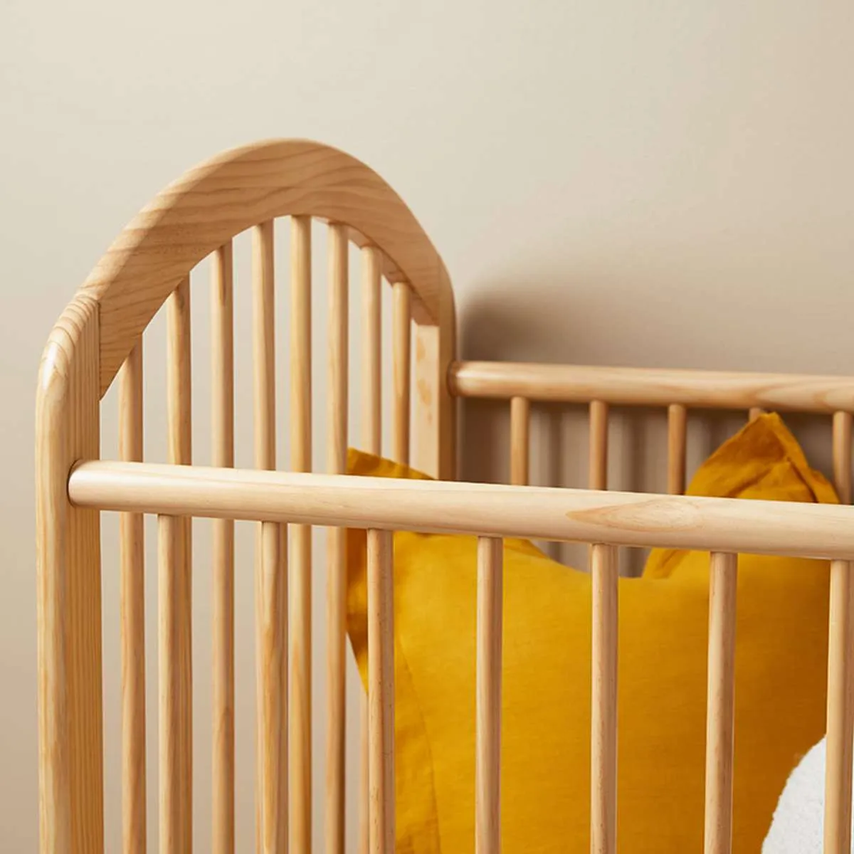 Archie Cot - Natural Mocka