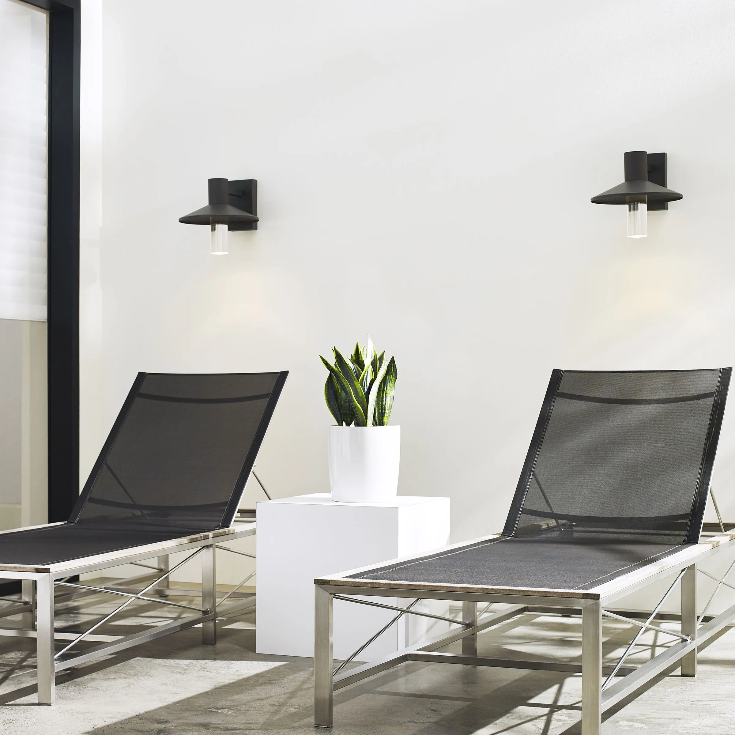 Ash 10 Outdoor Wall Sconce