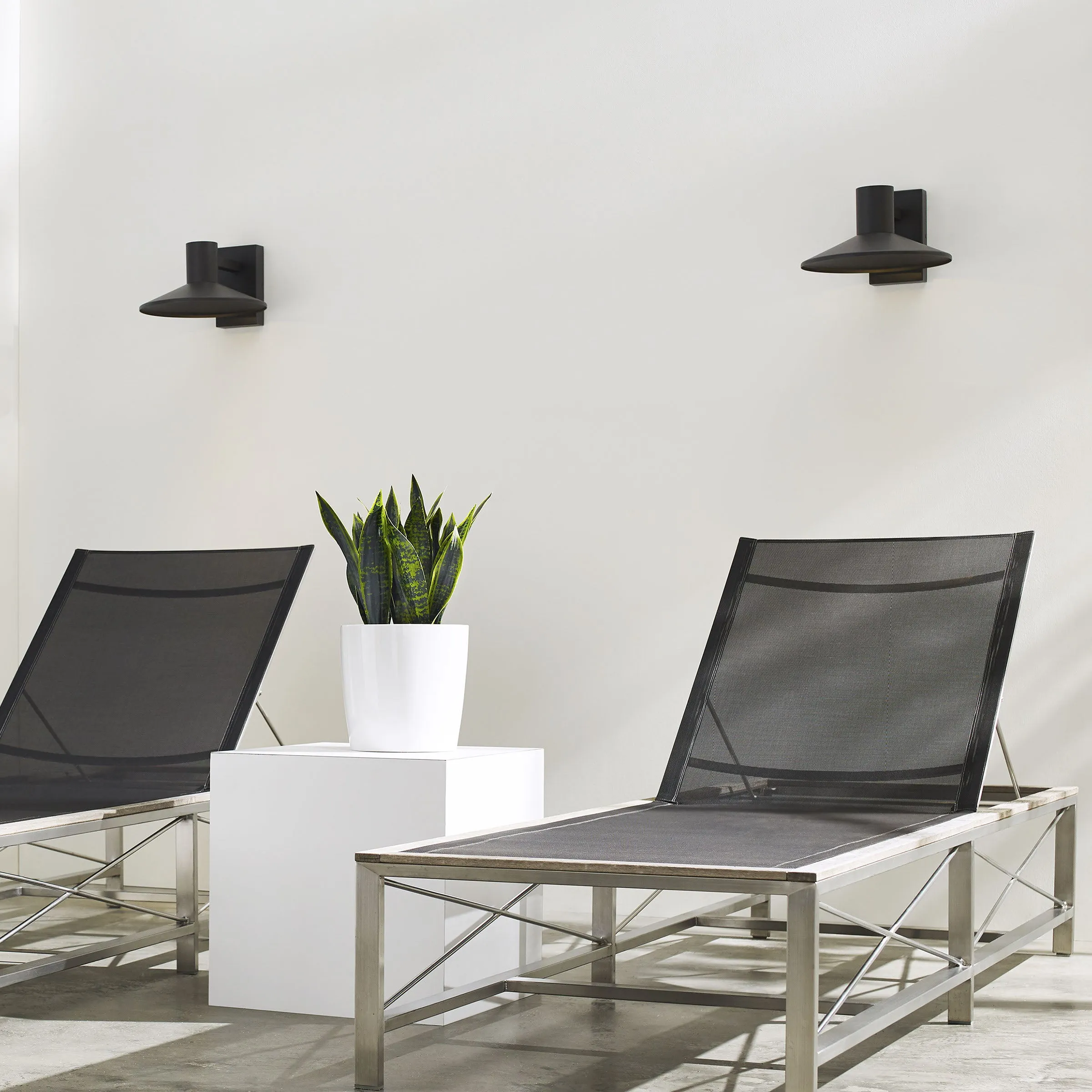 Ash 10 Outdoor Wall Sconce