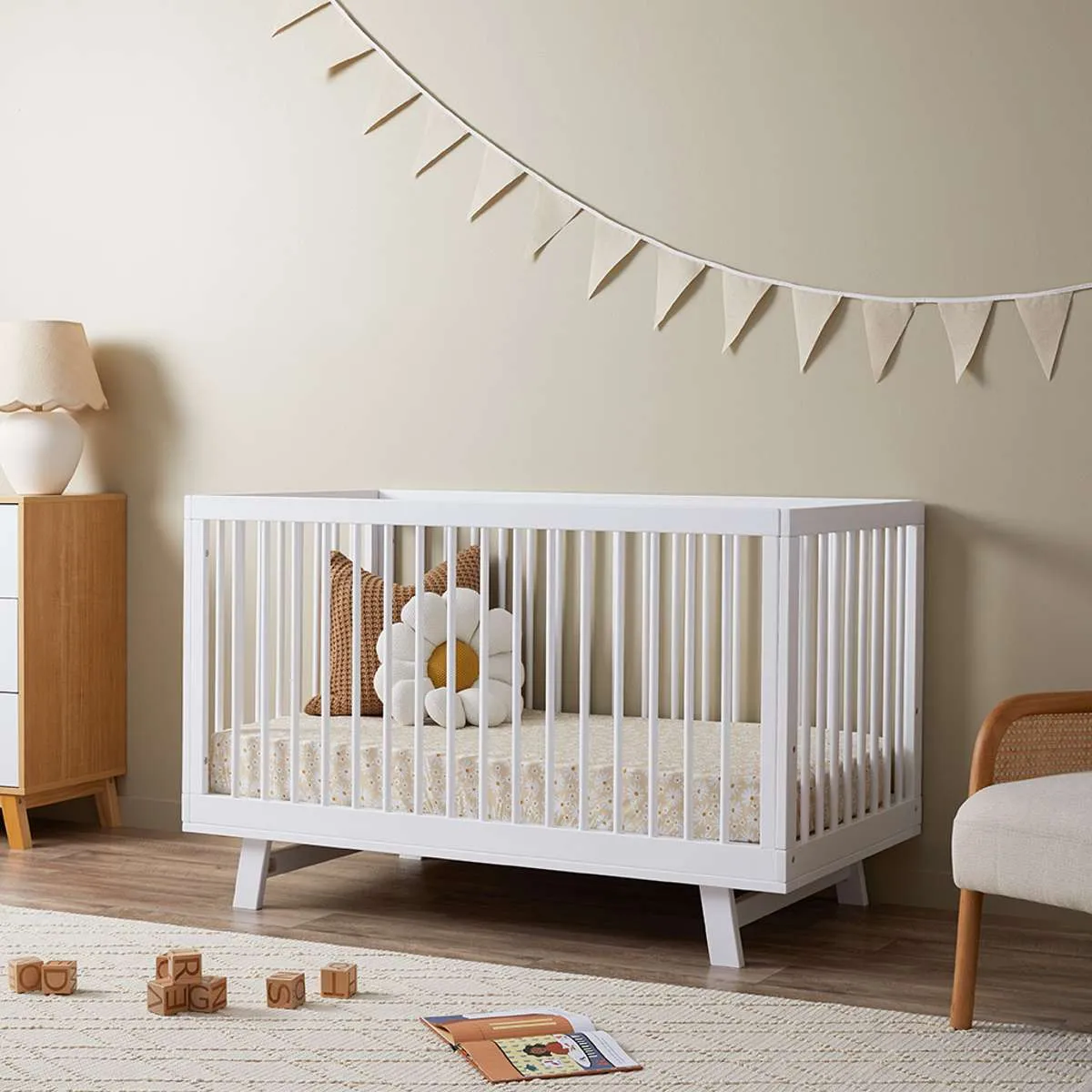 Aspen White 3-in-1 Cot Conversion Bundle Mocka