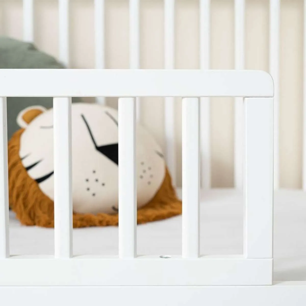 Aspiring White 3-in-1 Cot Conversion Natural Bundle Mocka