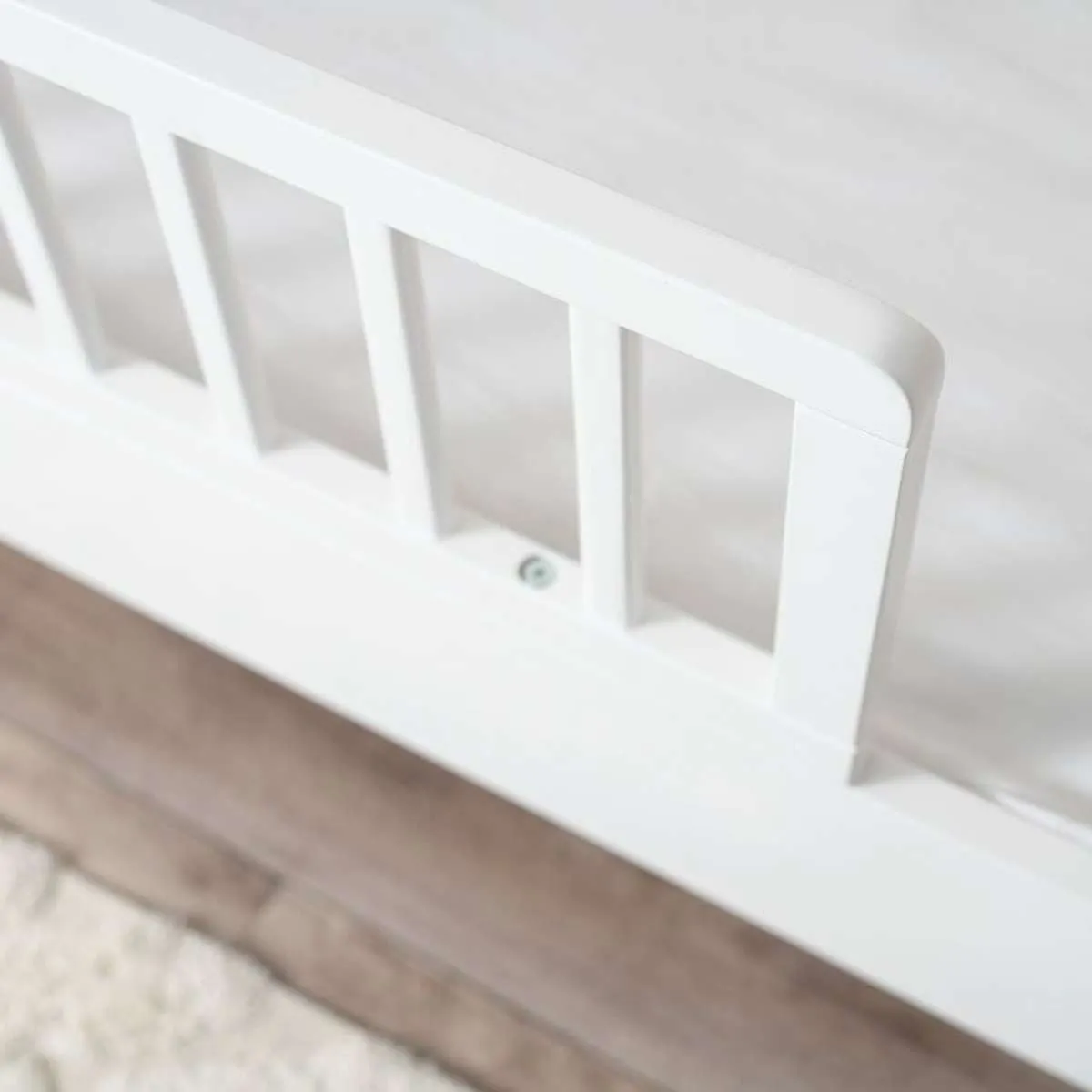 Aspiring White 3-in-1 Cot Conversion Natural Bundle Mocka