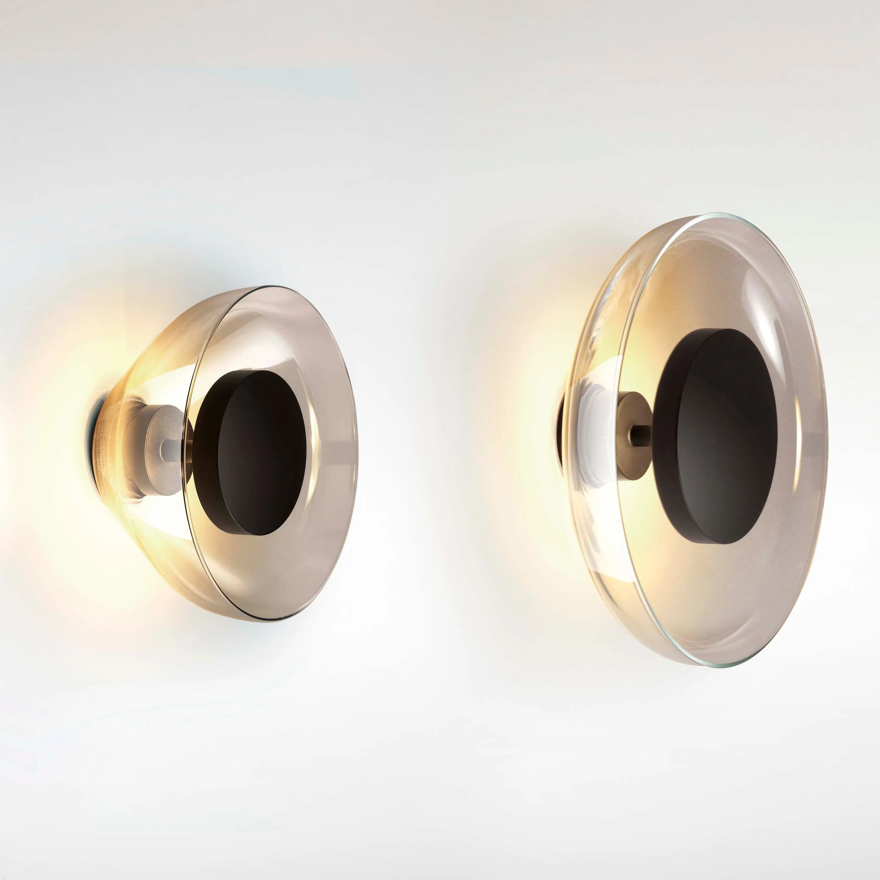 Aura LED Wall Light