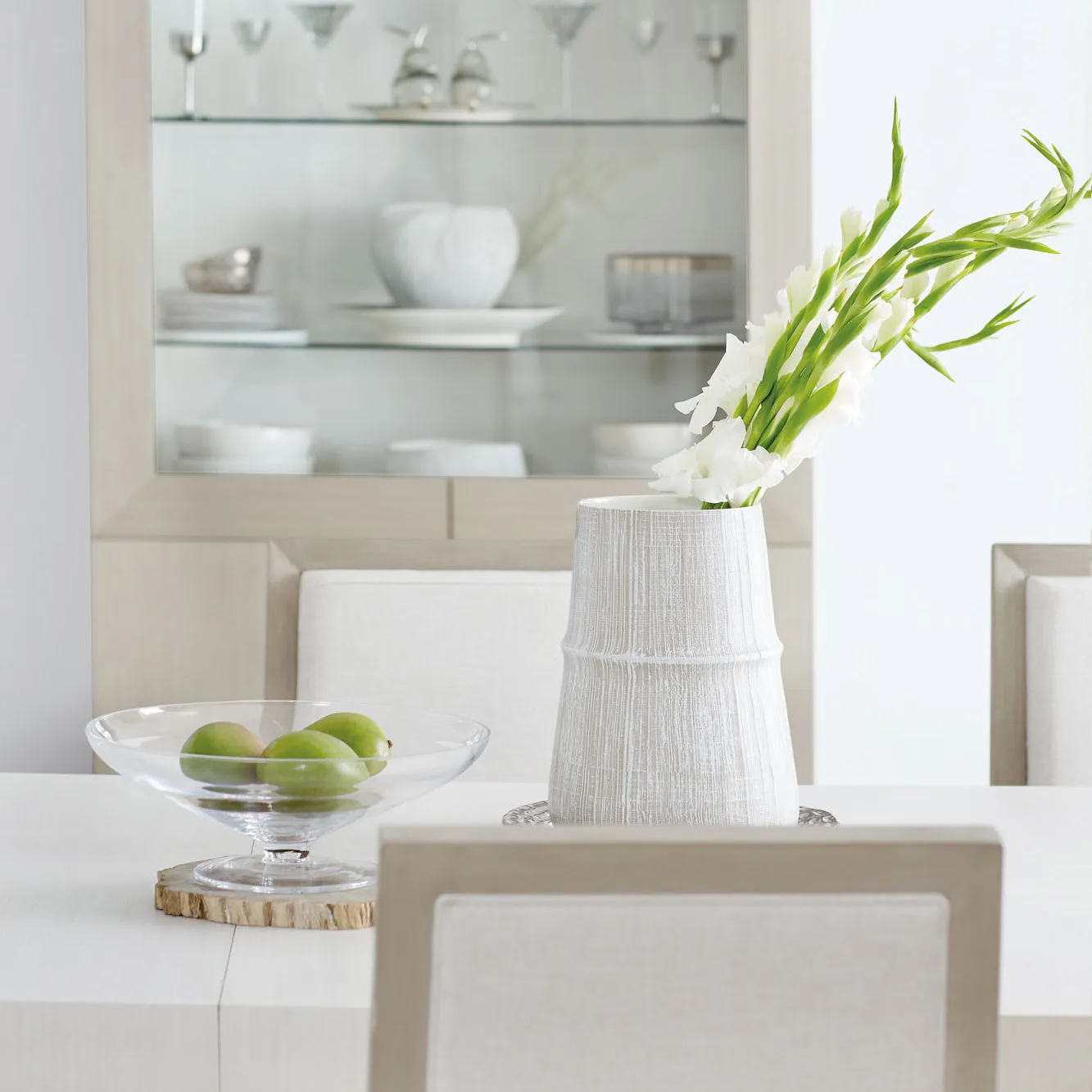 Axiom Extendable Dining Table