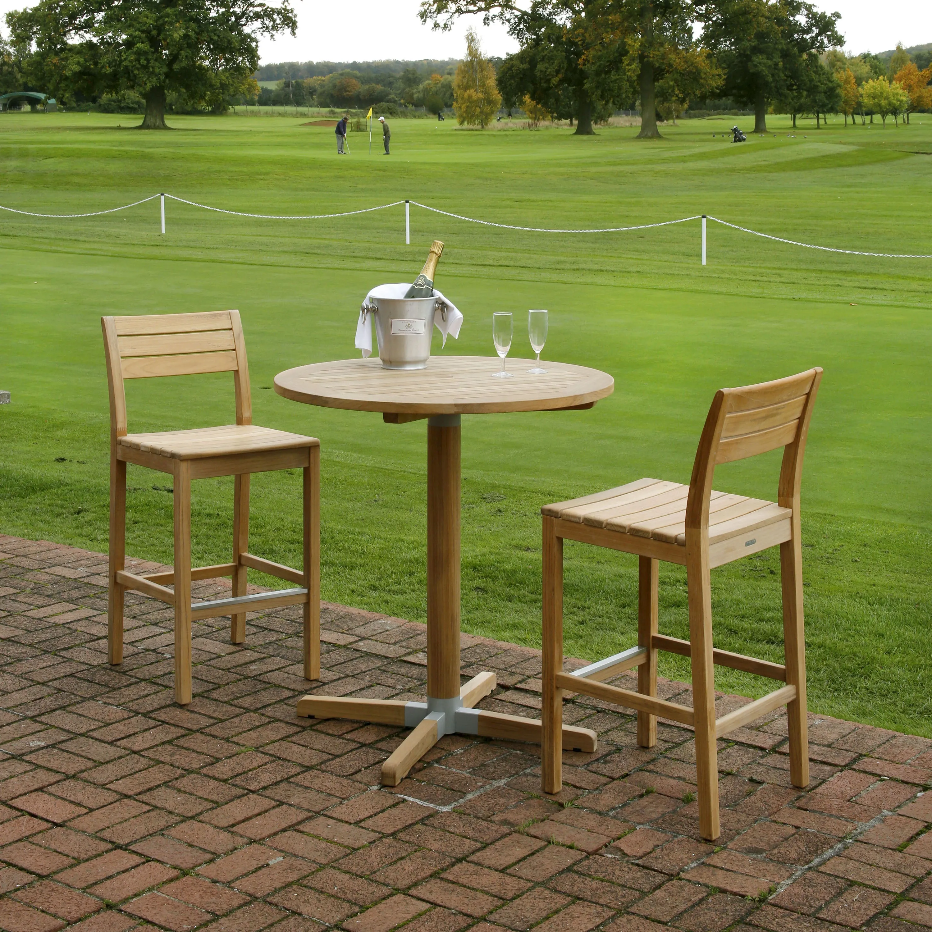 Bermuda Circular High Dining Table