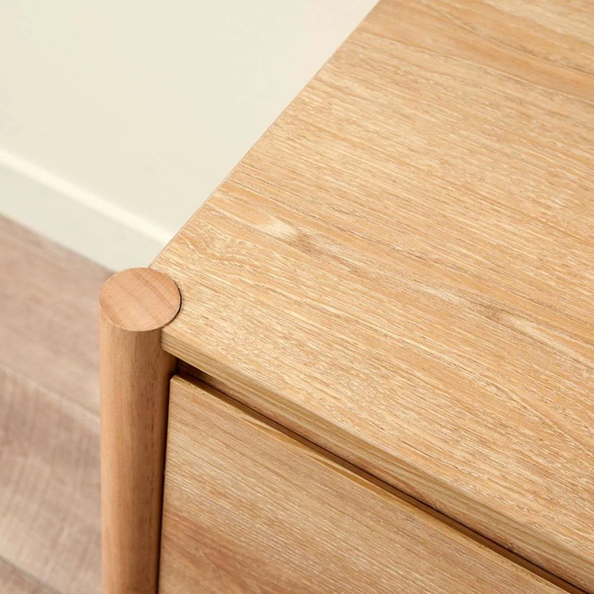 Blair Entertainment Unit Mocka