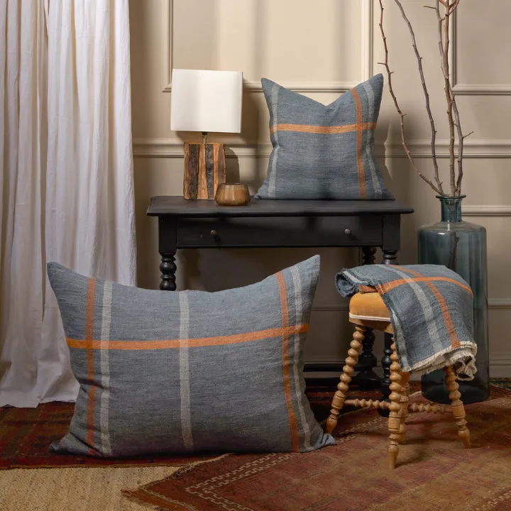 Bryant Big Pillow With Insert