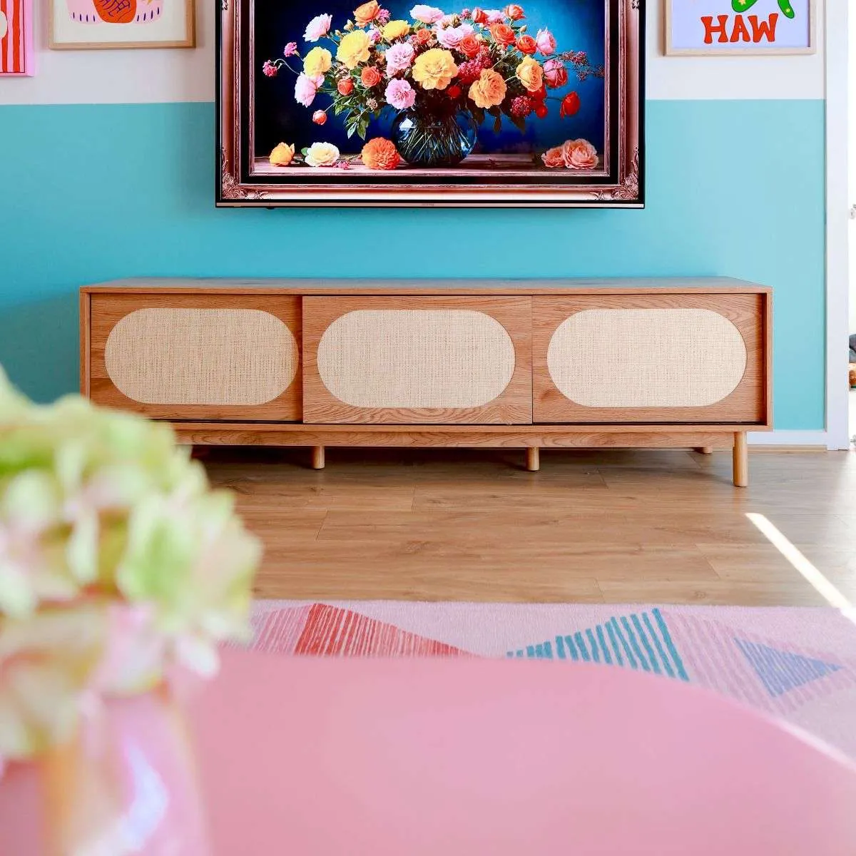 Canyon Entertainment Unit - Large Mocka