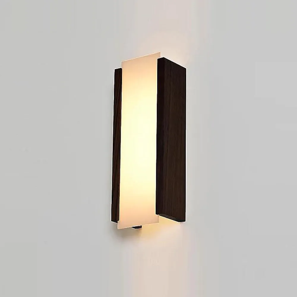 Capio Short Wall Light