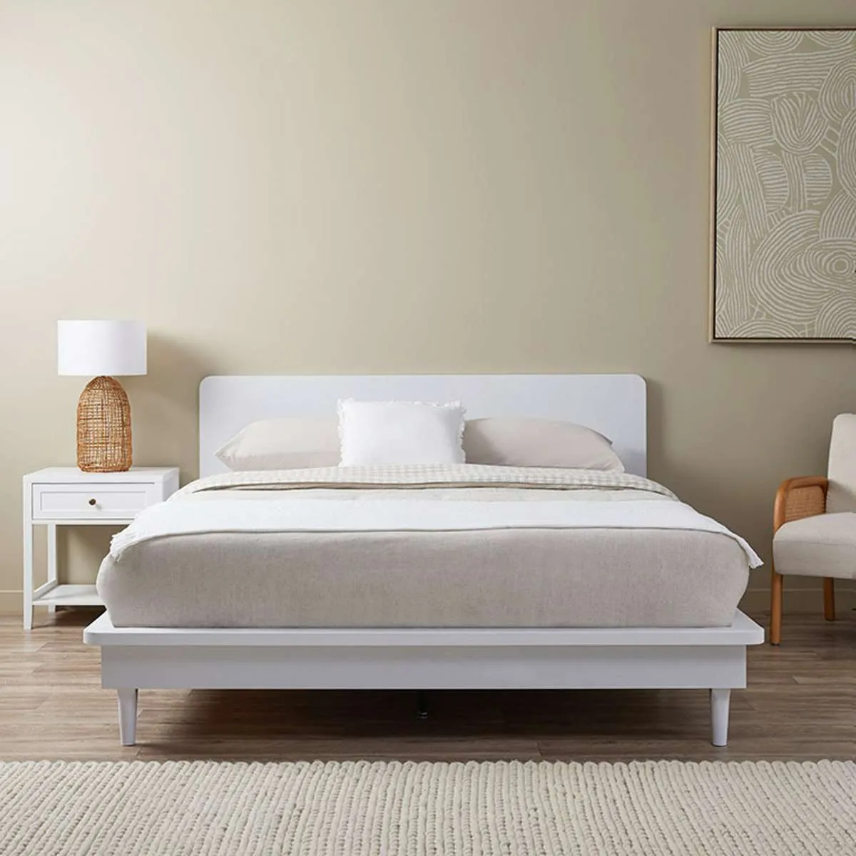 Carson Queen Bed - White Mocka