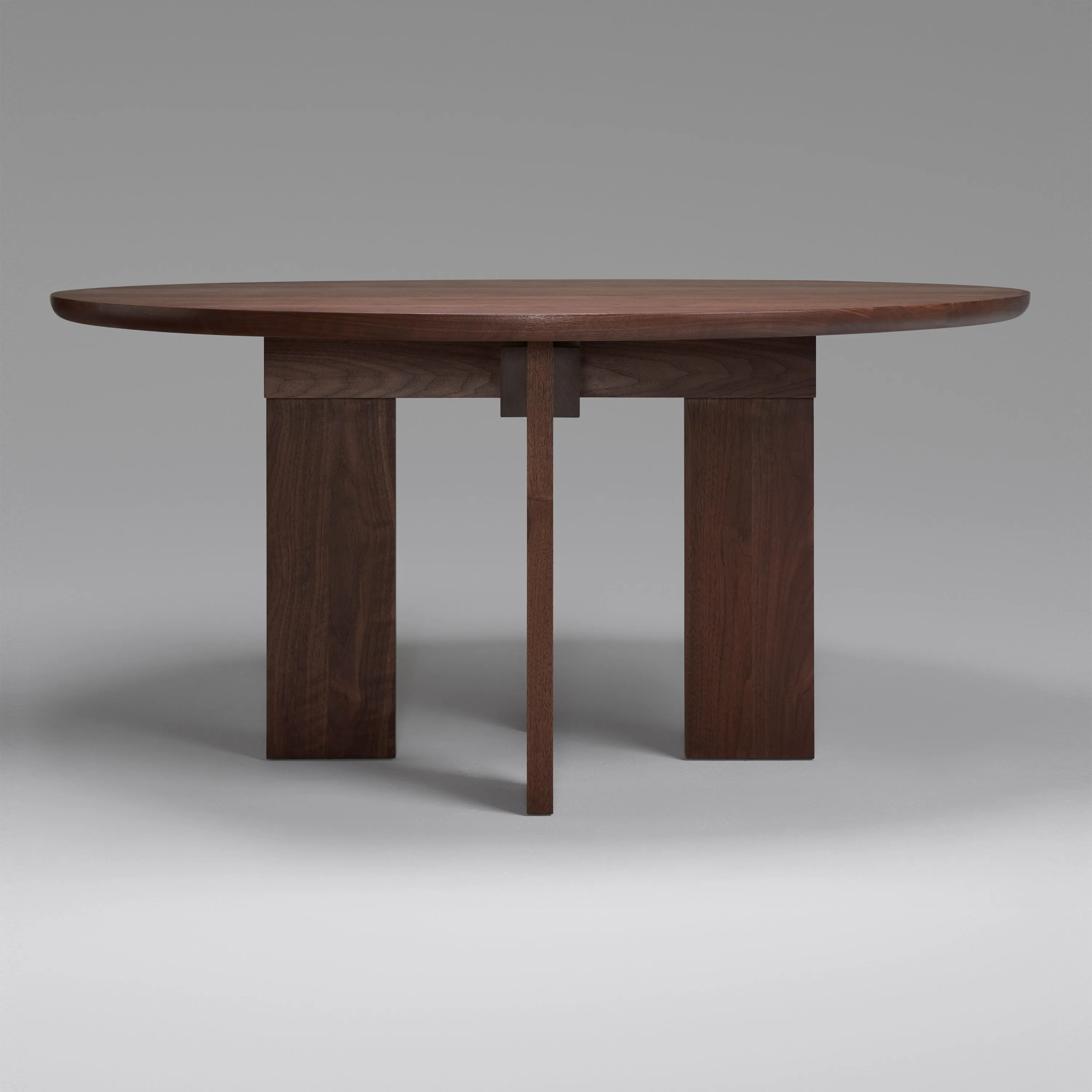 Chapter Round Dining Table