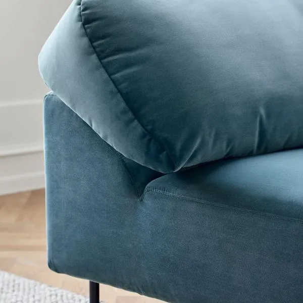 Collar 2.5-Seater Sofa