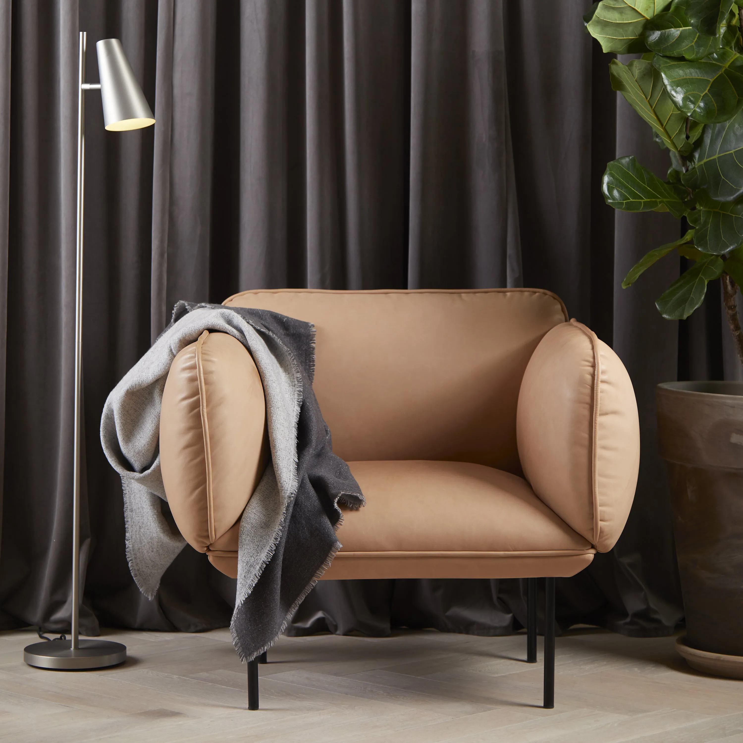 Cono Floor Lamp