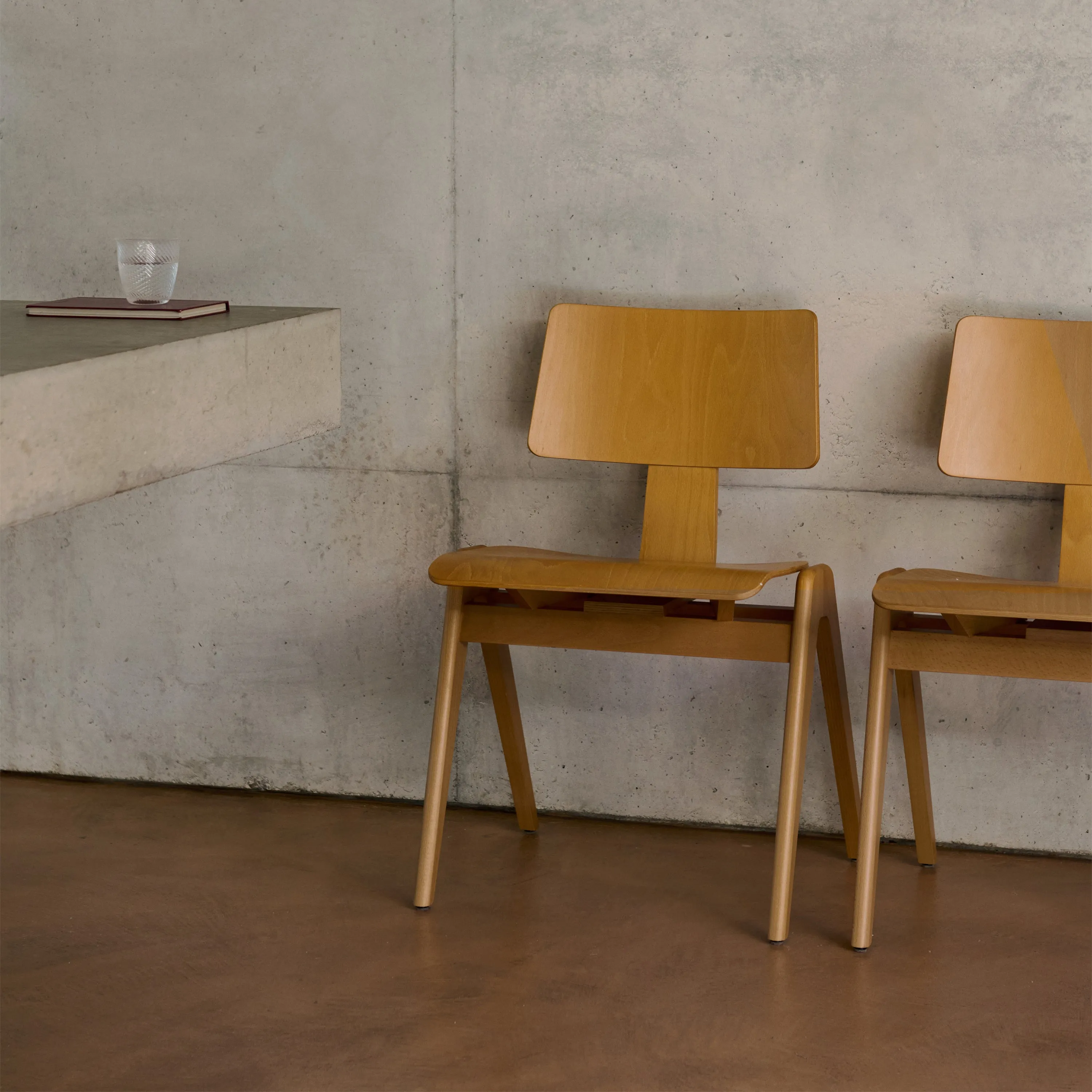 Daystak Side Chair