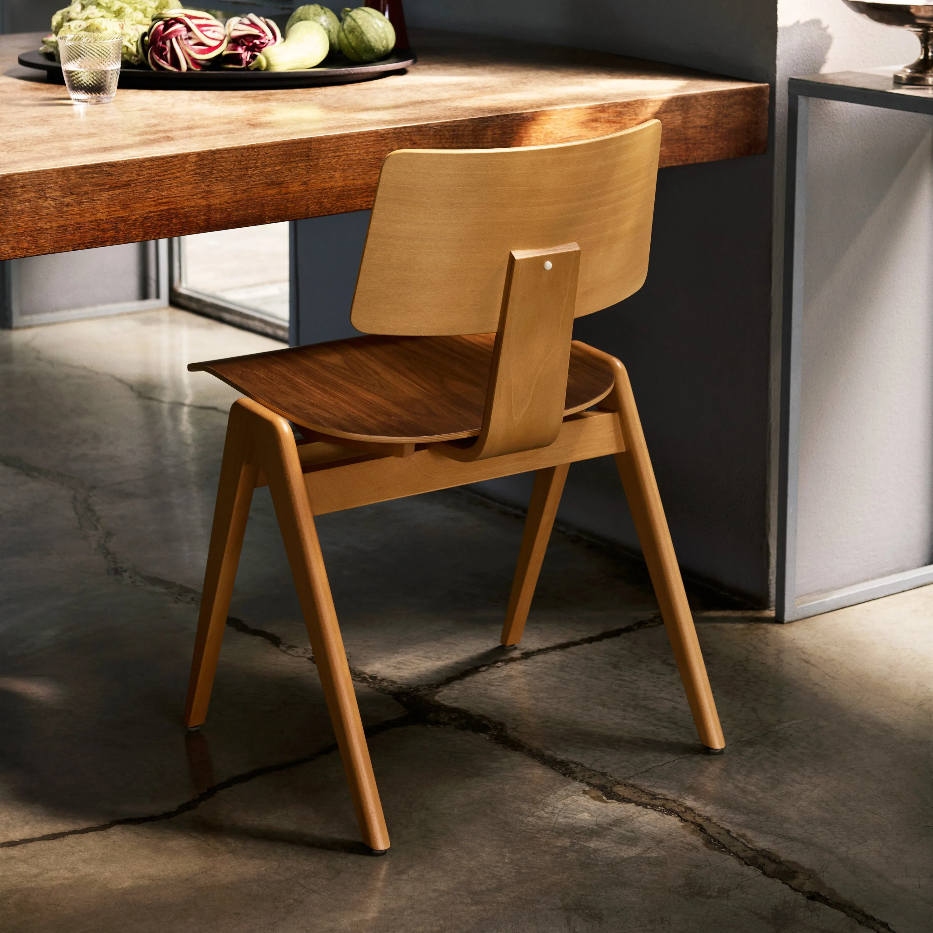Daystak Side Chair