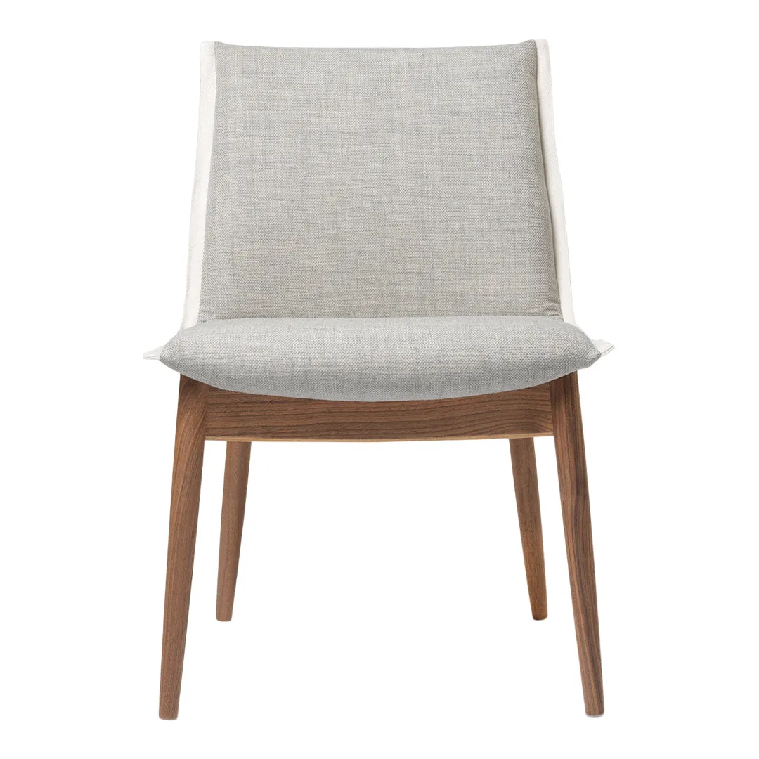 E004 Embrace Chair