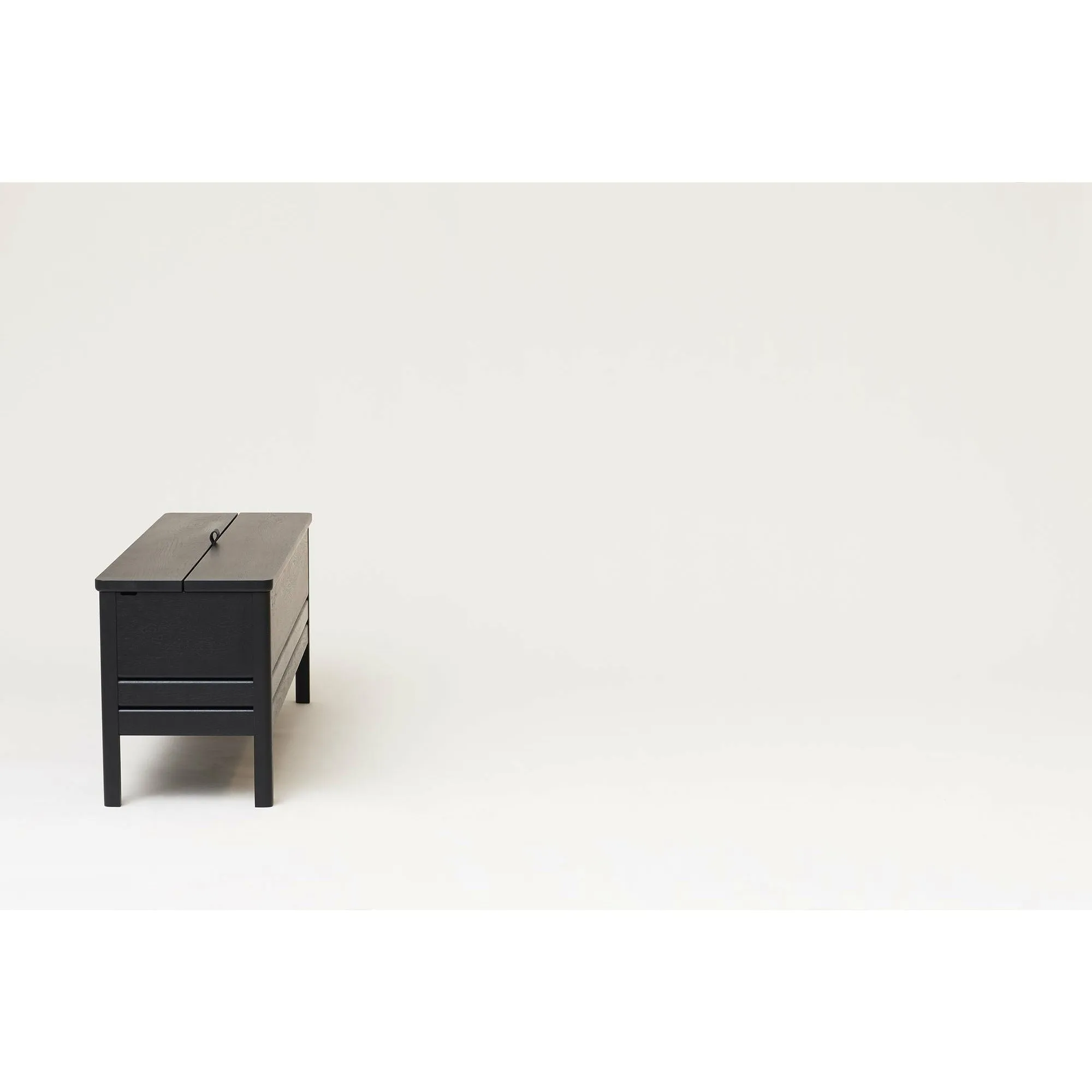 Form & Refine A Line Storagebench 111 Cm. Black Stained Oak