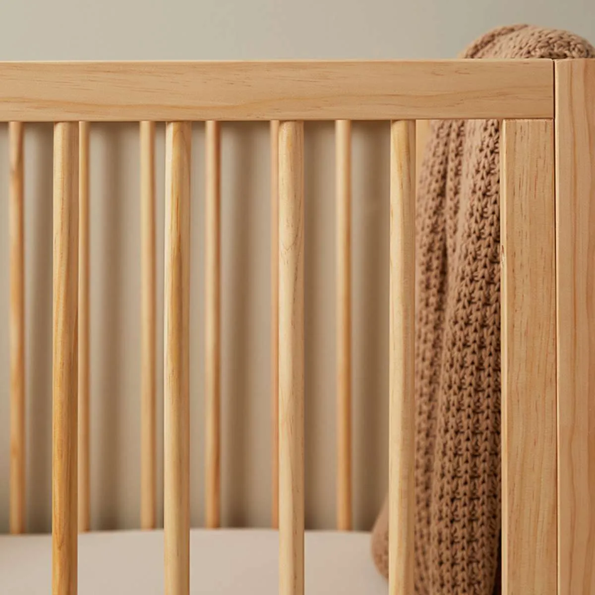 Fraser Coastal Cot - Natural Mocka