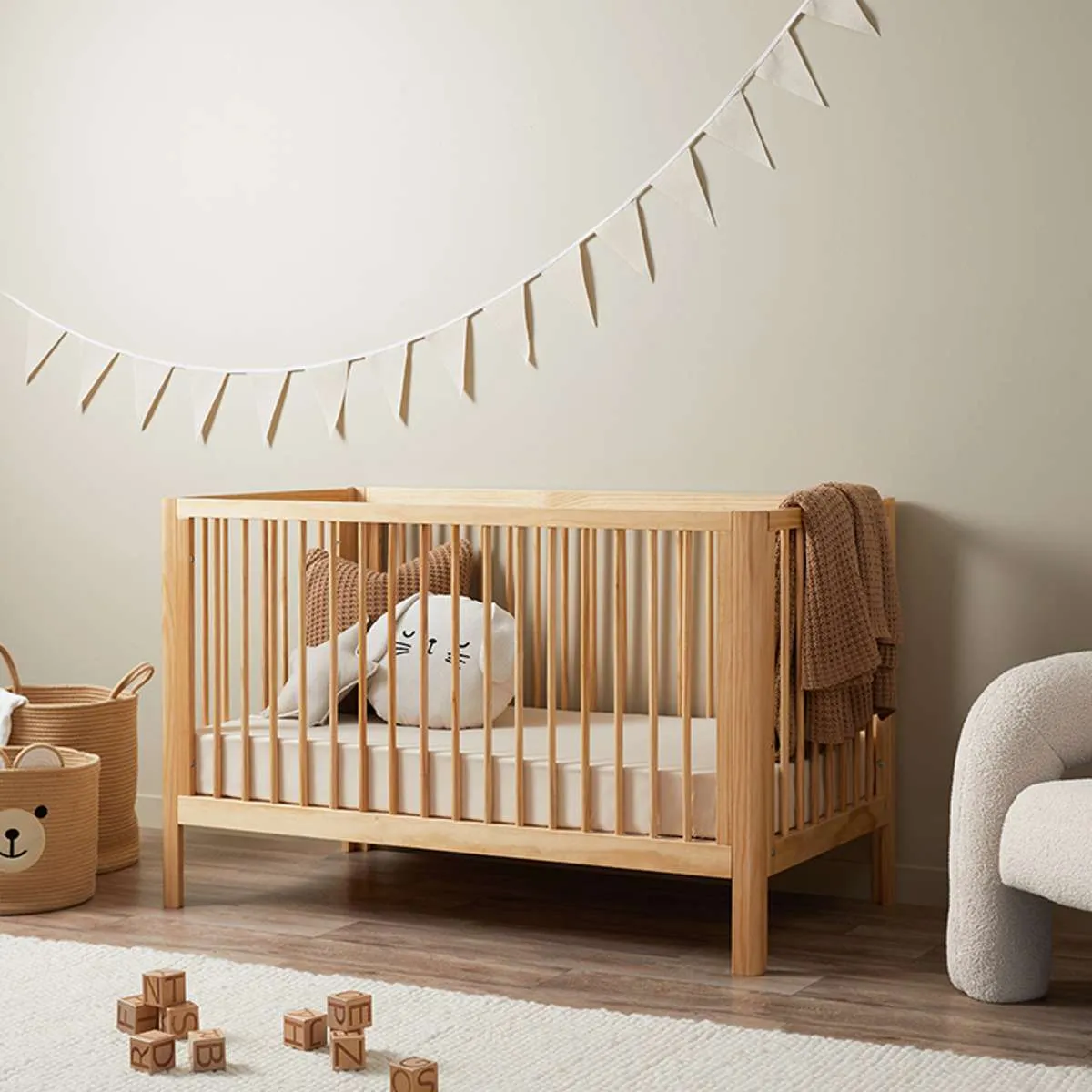 Fraser Coastal Cot - Natural Mocka