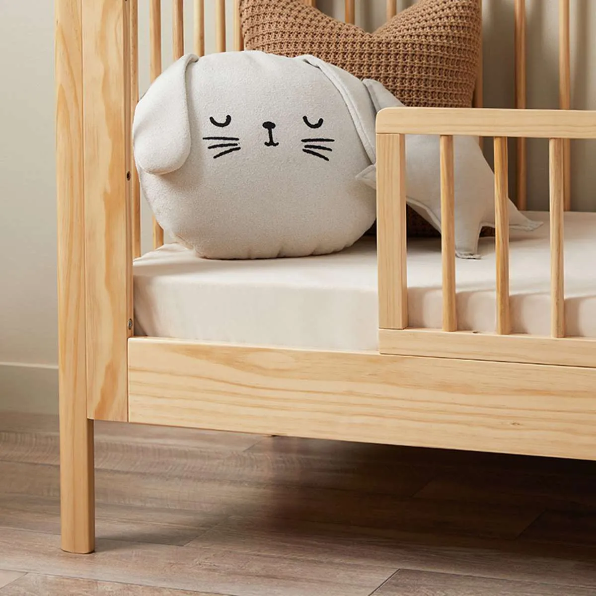 Fraser Coastal Natural 3-in-1 Conversion Cot Bundle Mocka