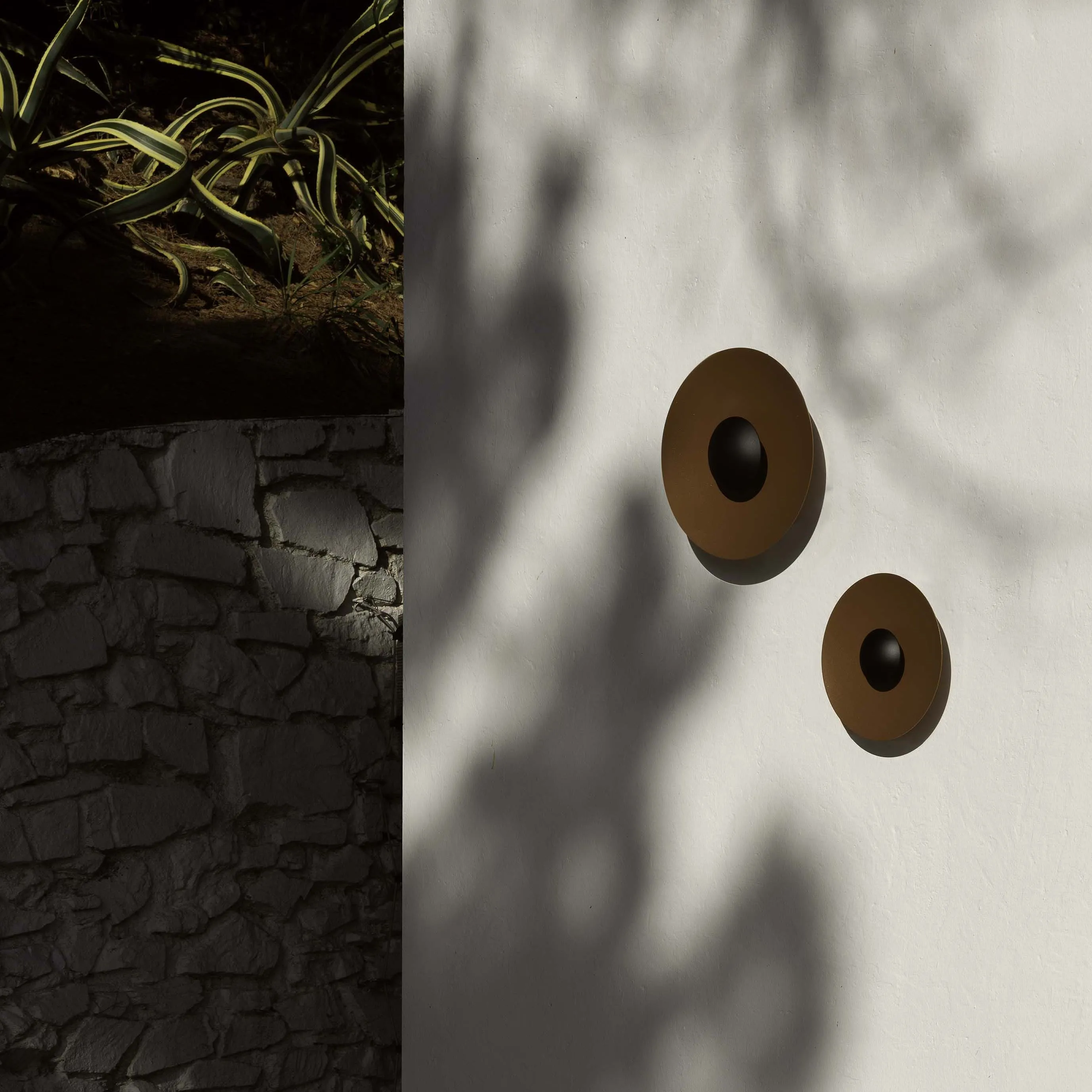 Ginger C Outdoor Wall/Ceiling Light