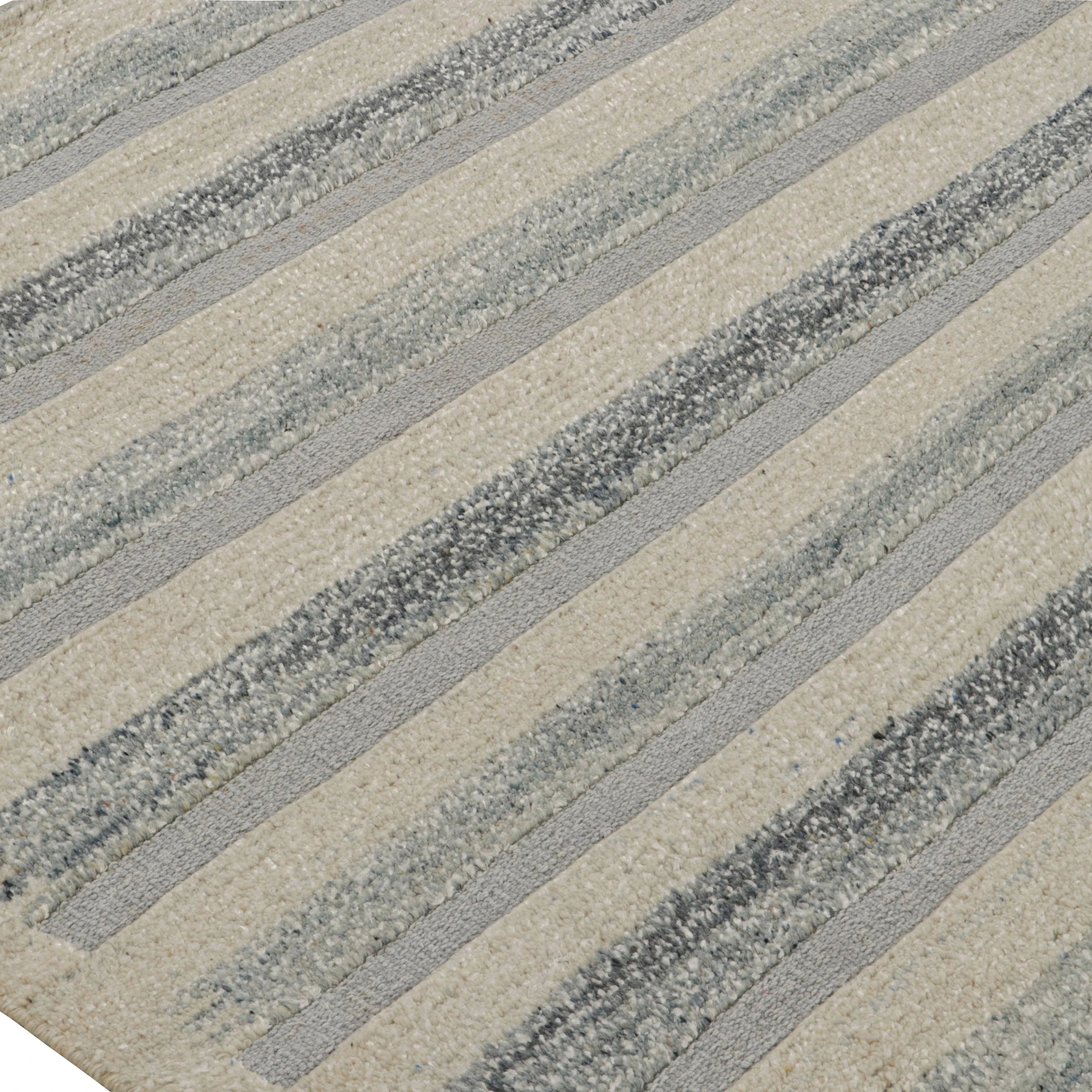 Grey Swedish Flatweave Rug - 9'2" x 12'4"