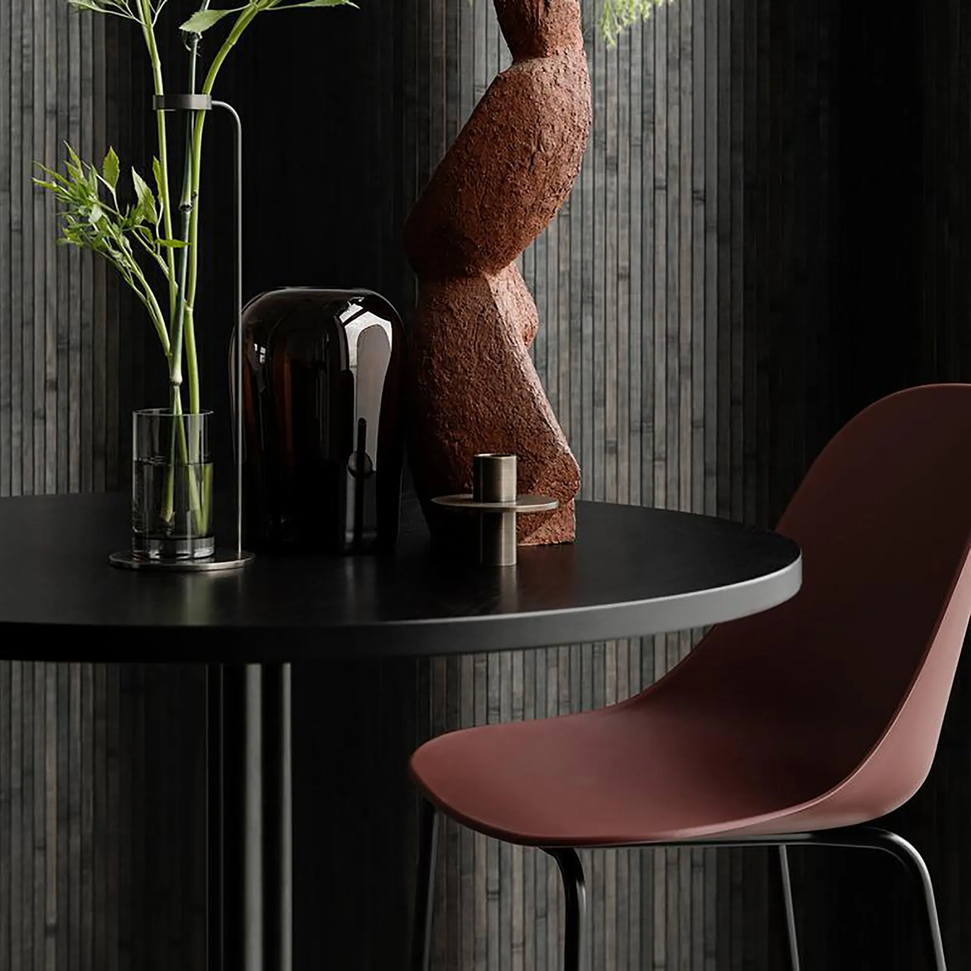 Harbour Column Round Dining Table