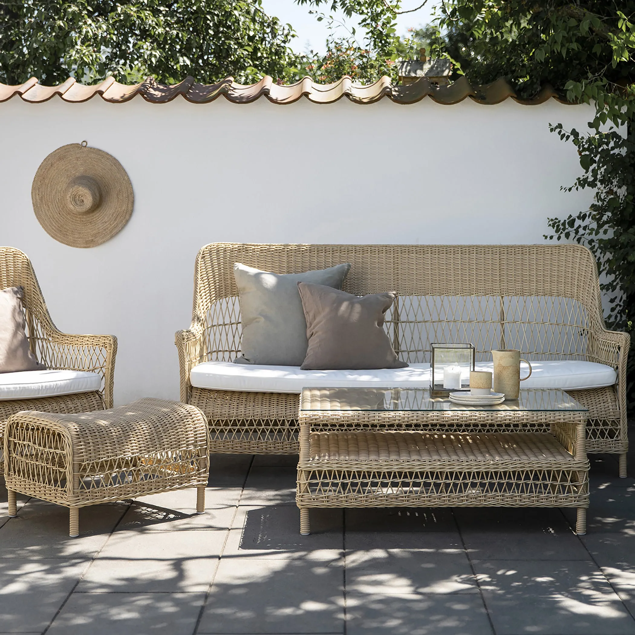 Hazel Outdoor Coffee Table