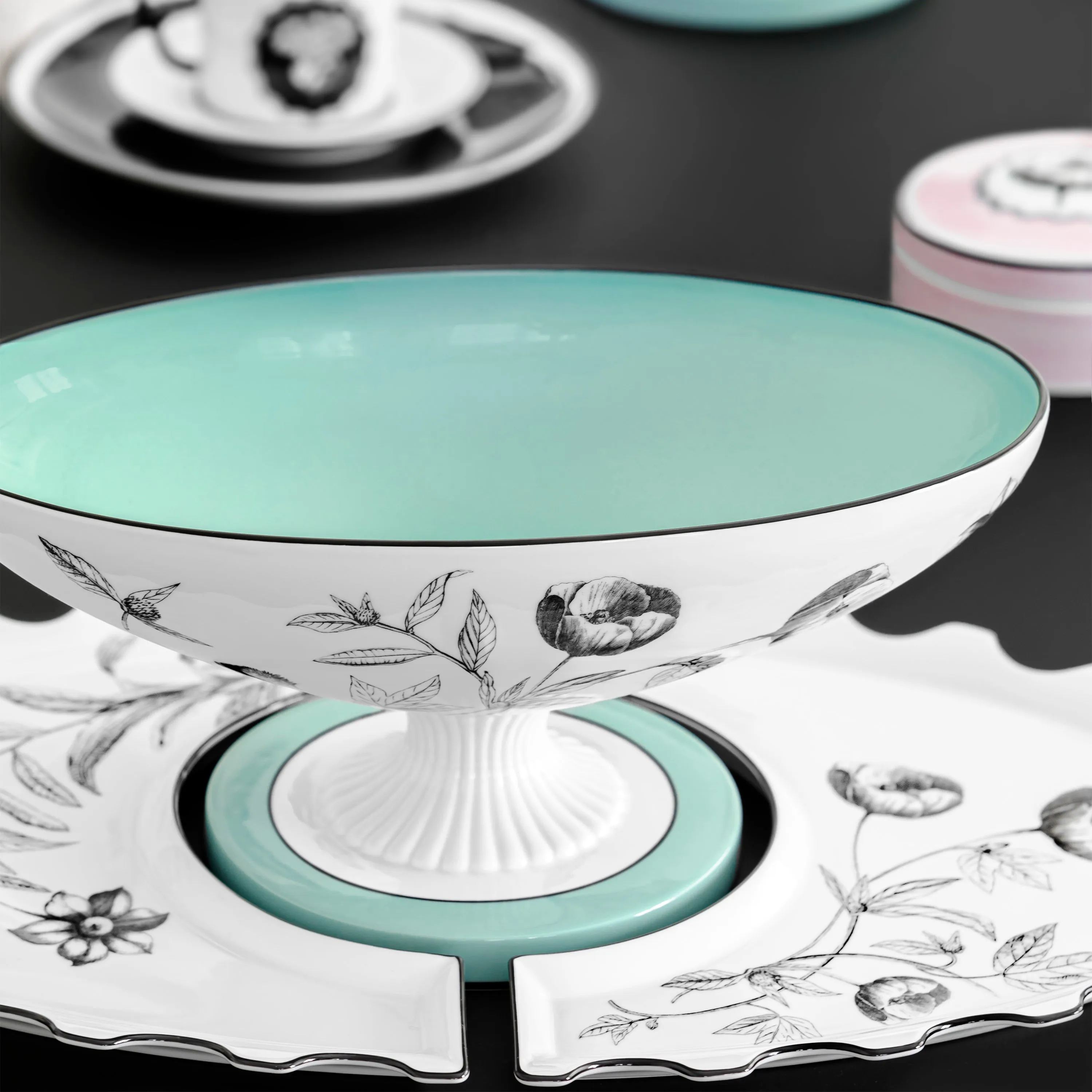 Herbariae Parade Centerpiece Bowl