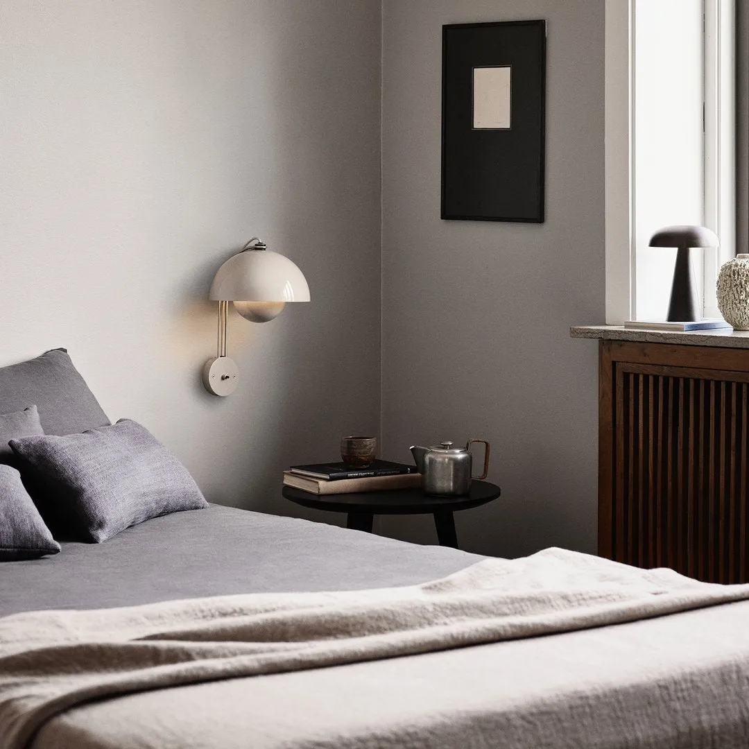 In Between SK13 Side Table