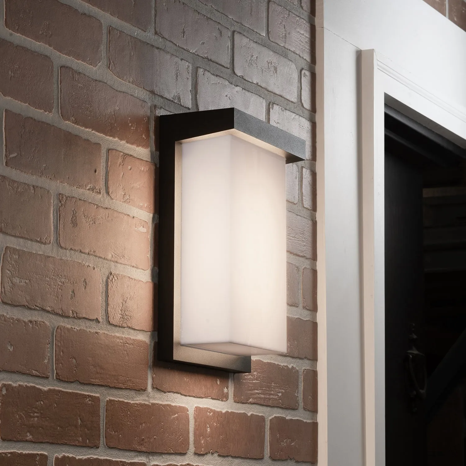 Kent LED Outdoor Wall Sconce