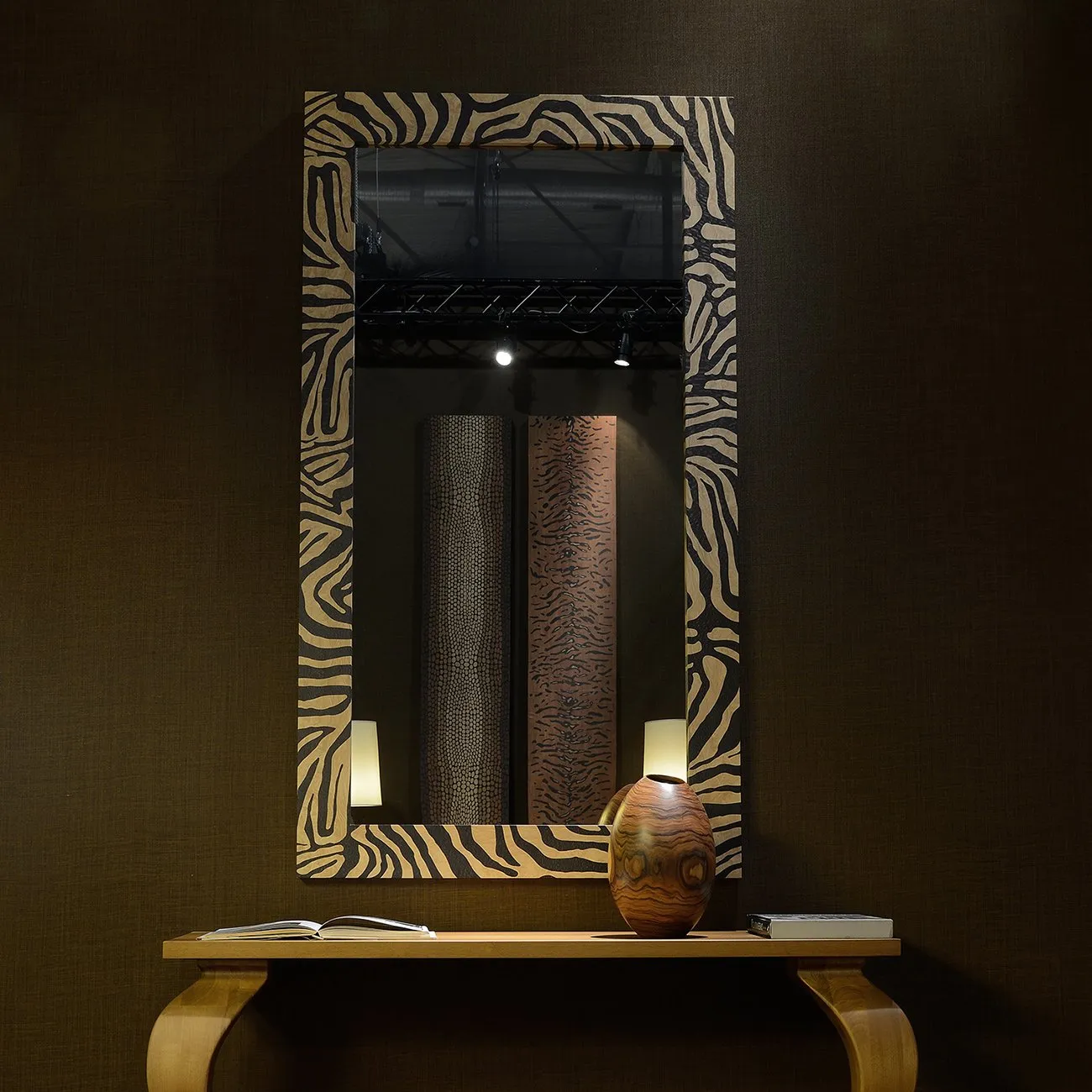 Kivu Mirror