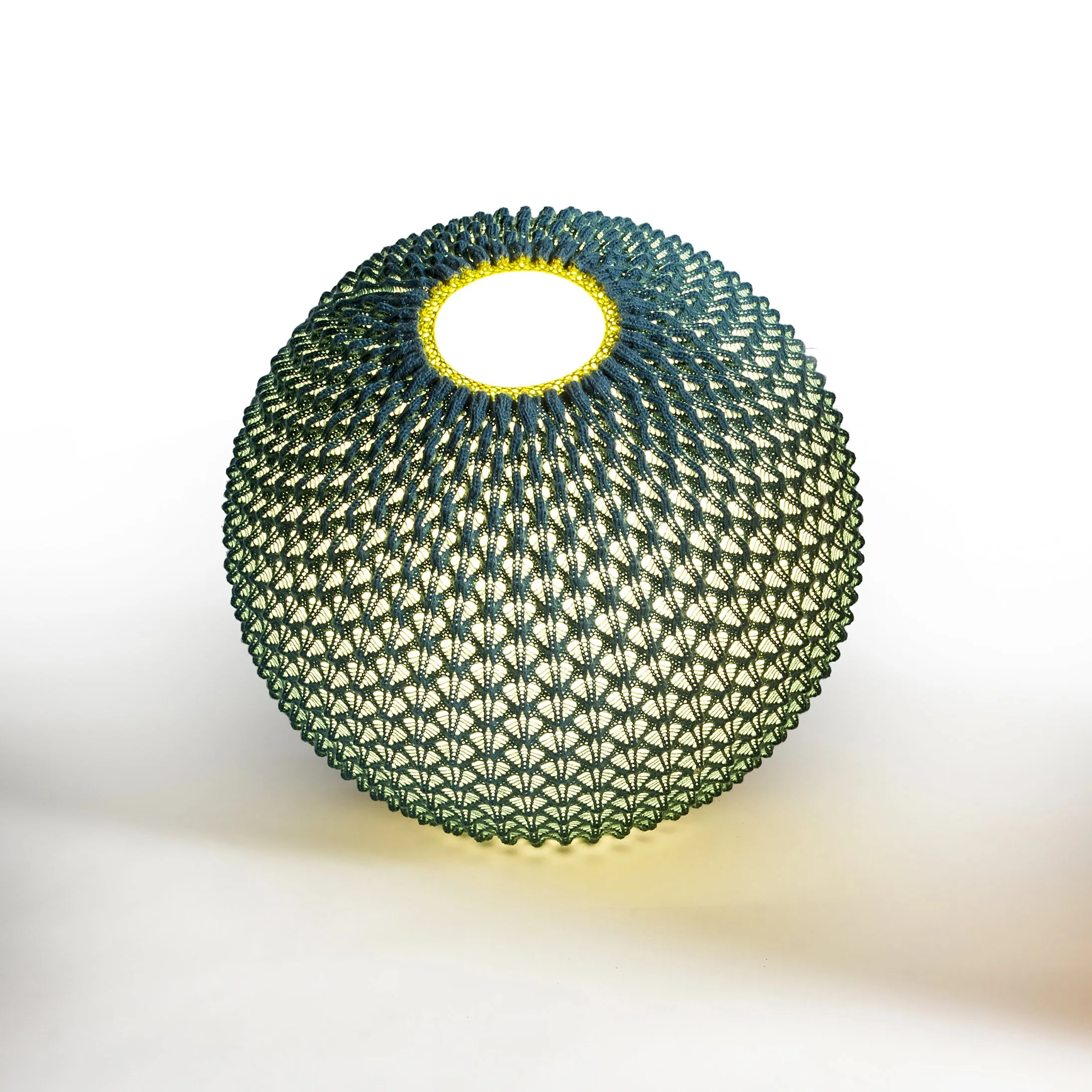Knitted Free LED Floor Lamp