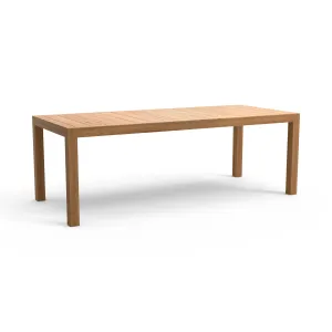 Lakns Dining Table