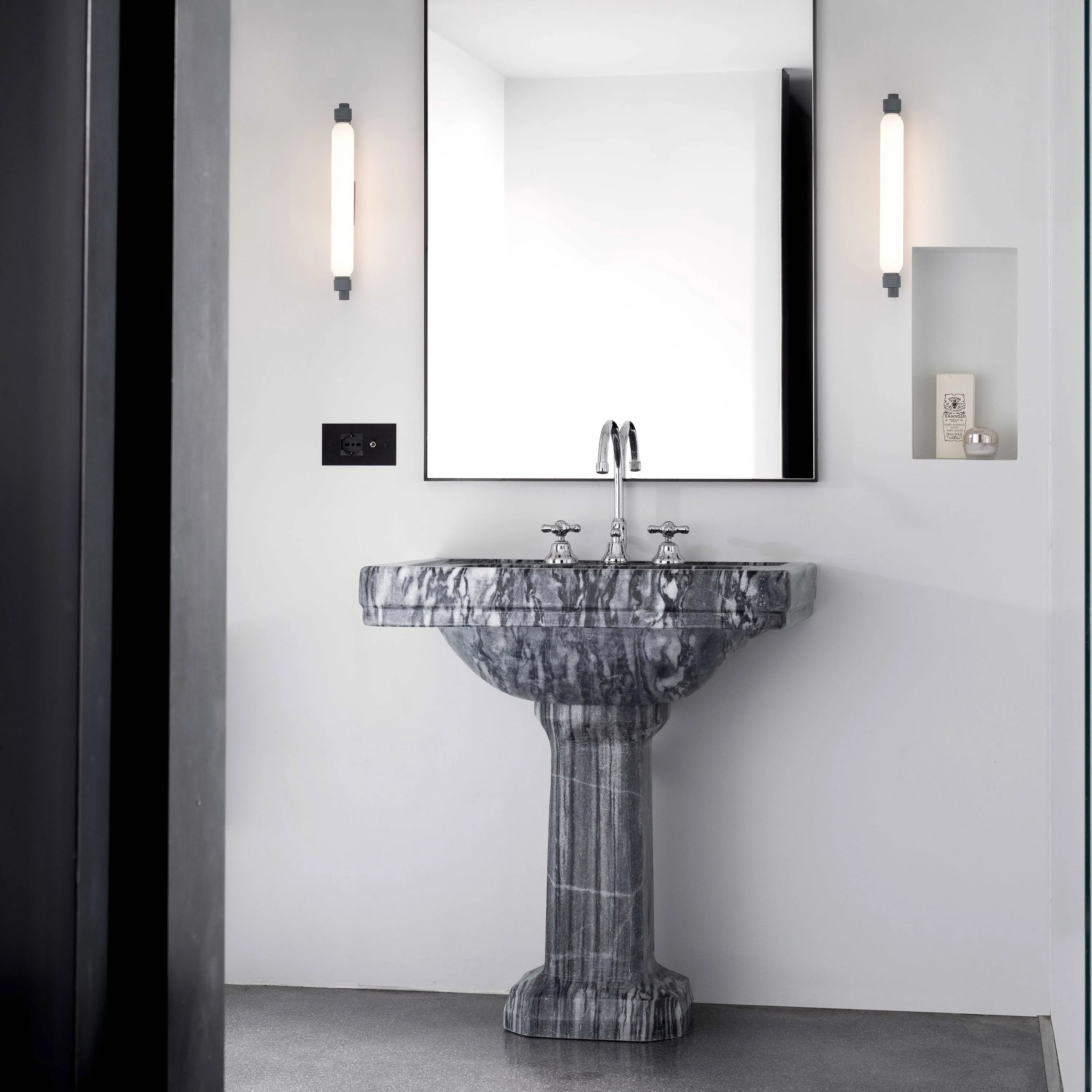 Le Corbusier La Roche Wall Sconce