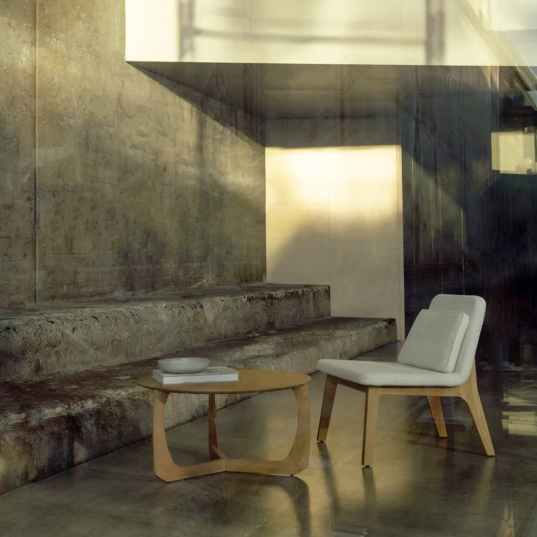 Lean Lounge Chair