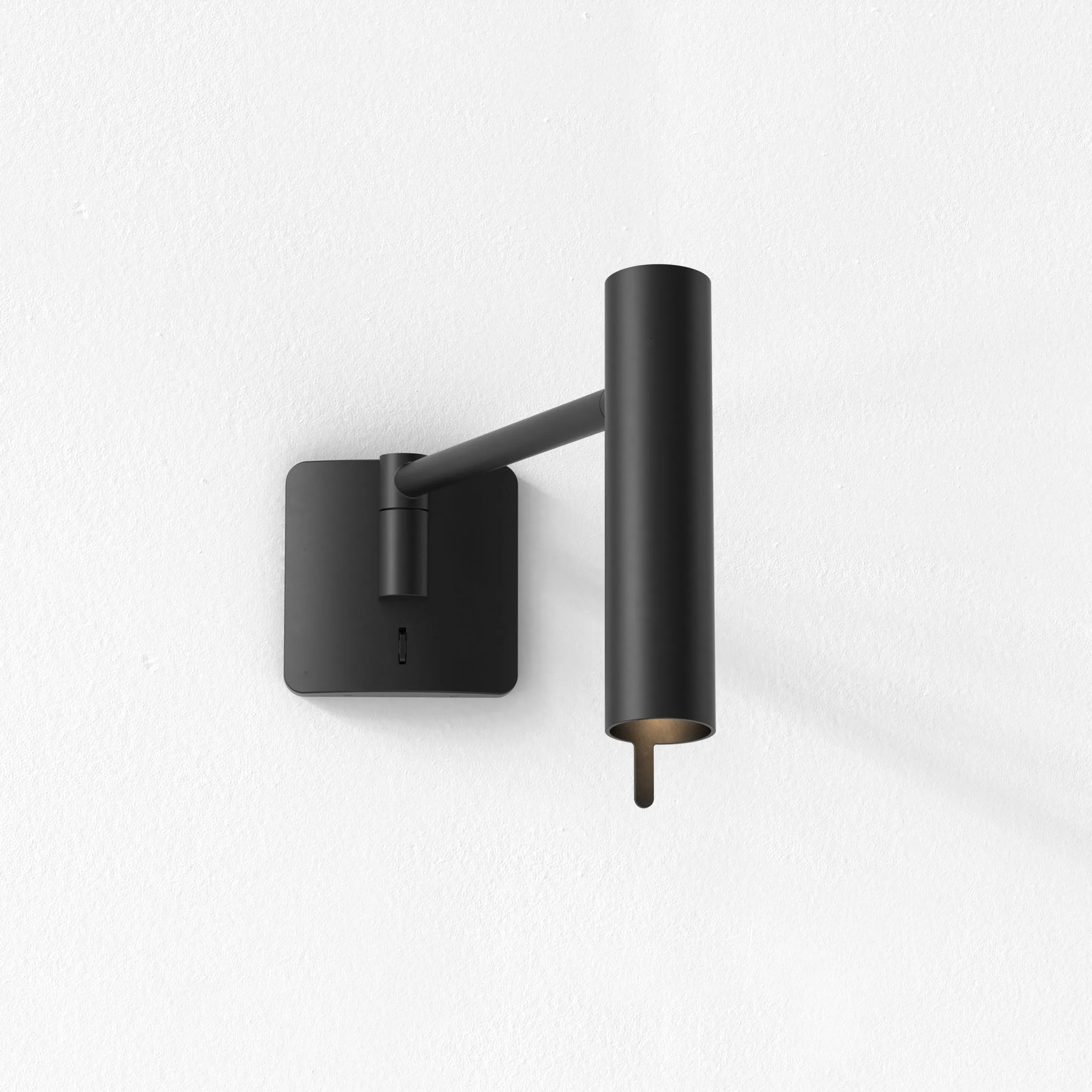 Leda Swing Arm Wall Sconce