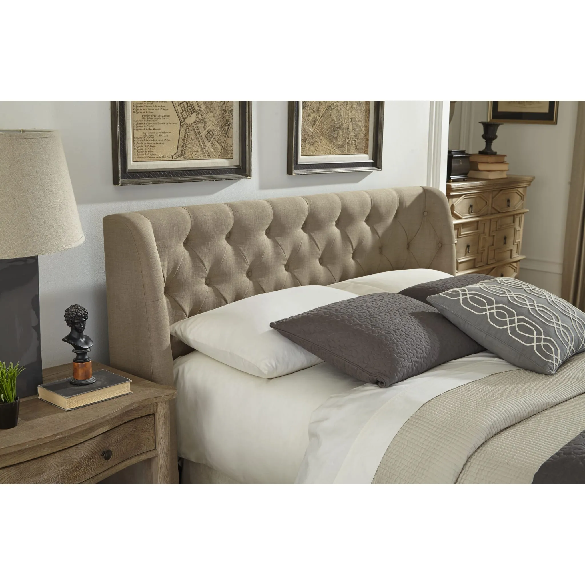 Levi Tufted Footboard Storage Bed in Toast Linen Modus