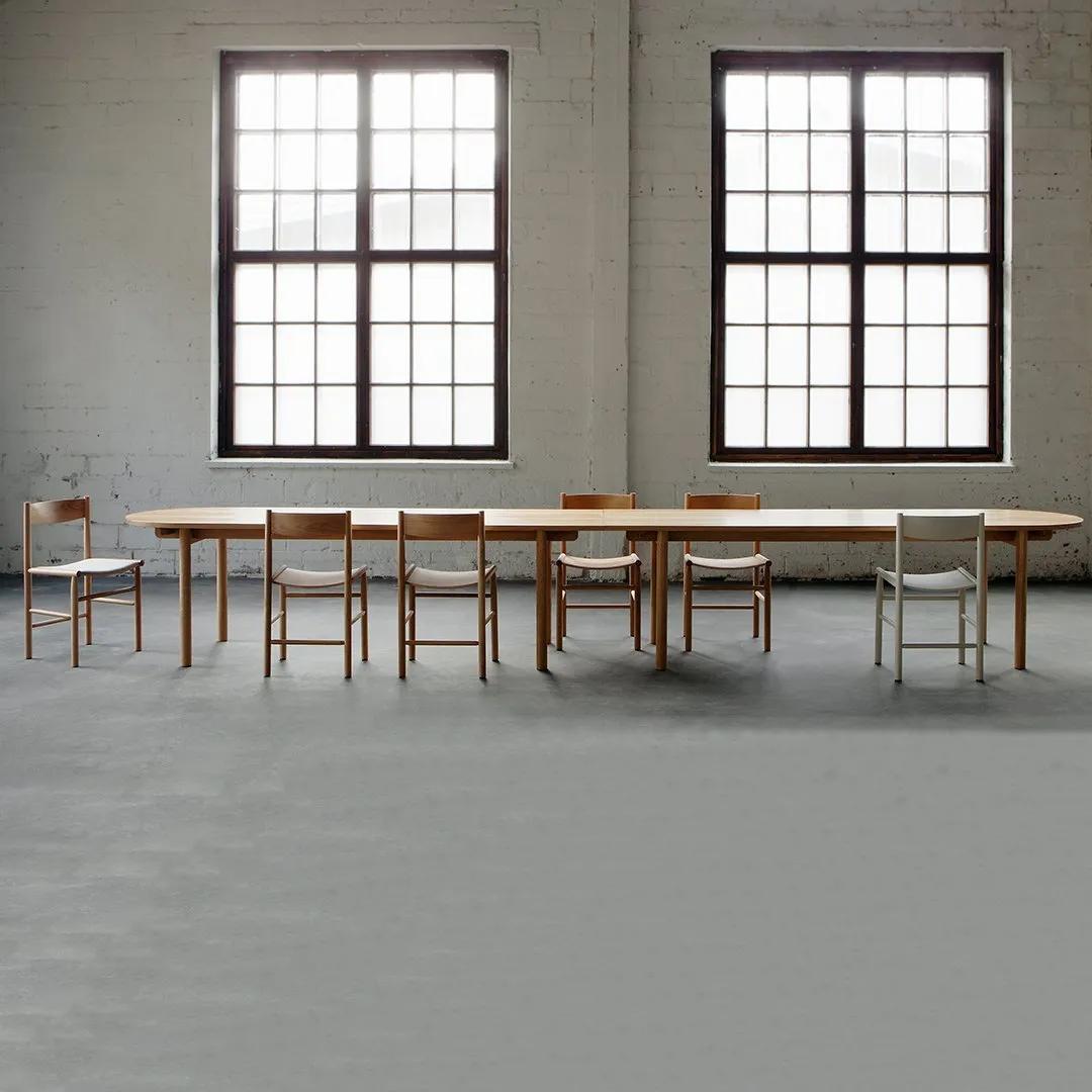 Linea Akademia Dining Chair