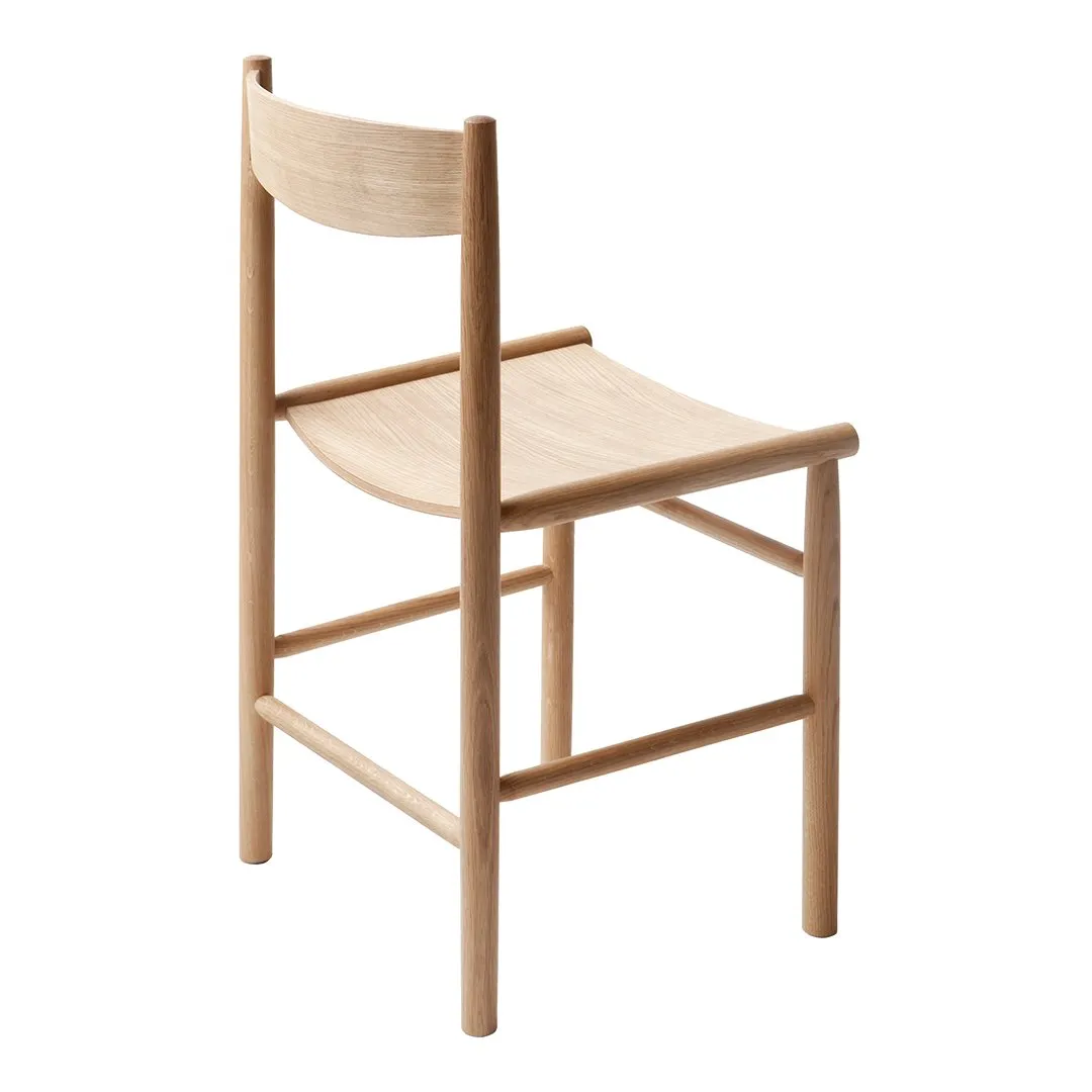 Linea Akademia Dining Chair
