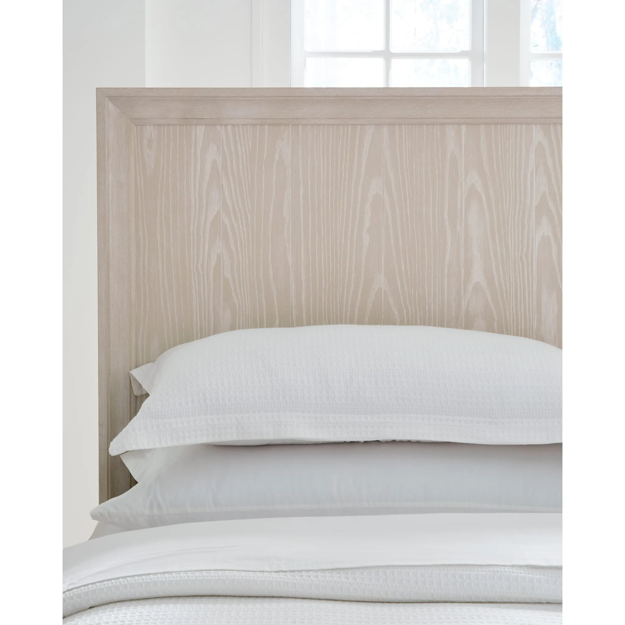 Maxime Two Drawer Footboard Storage Platform Bed In Ash Modus