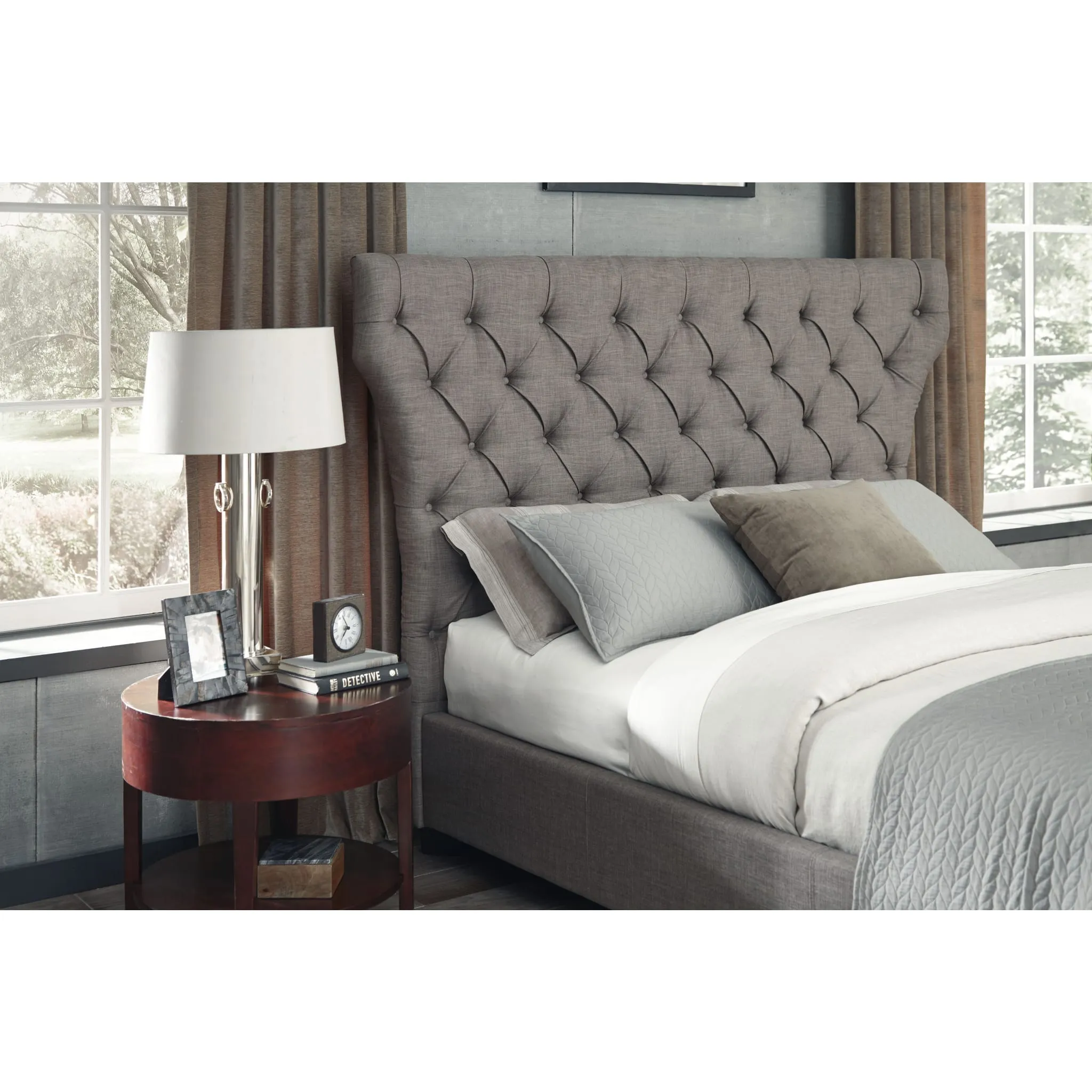 Melina Upholstered Platform Bed in Dolphin Linen Modus