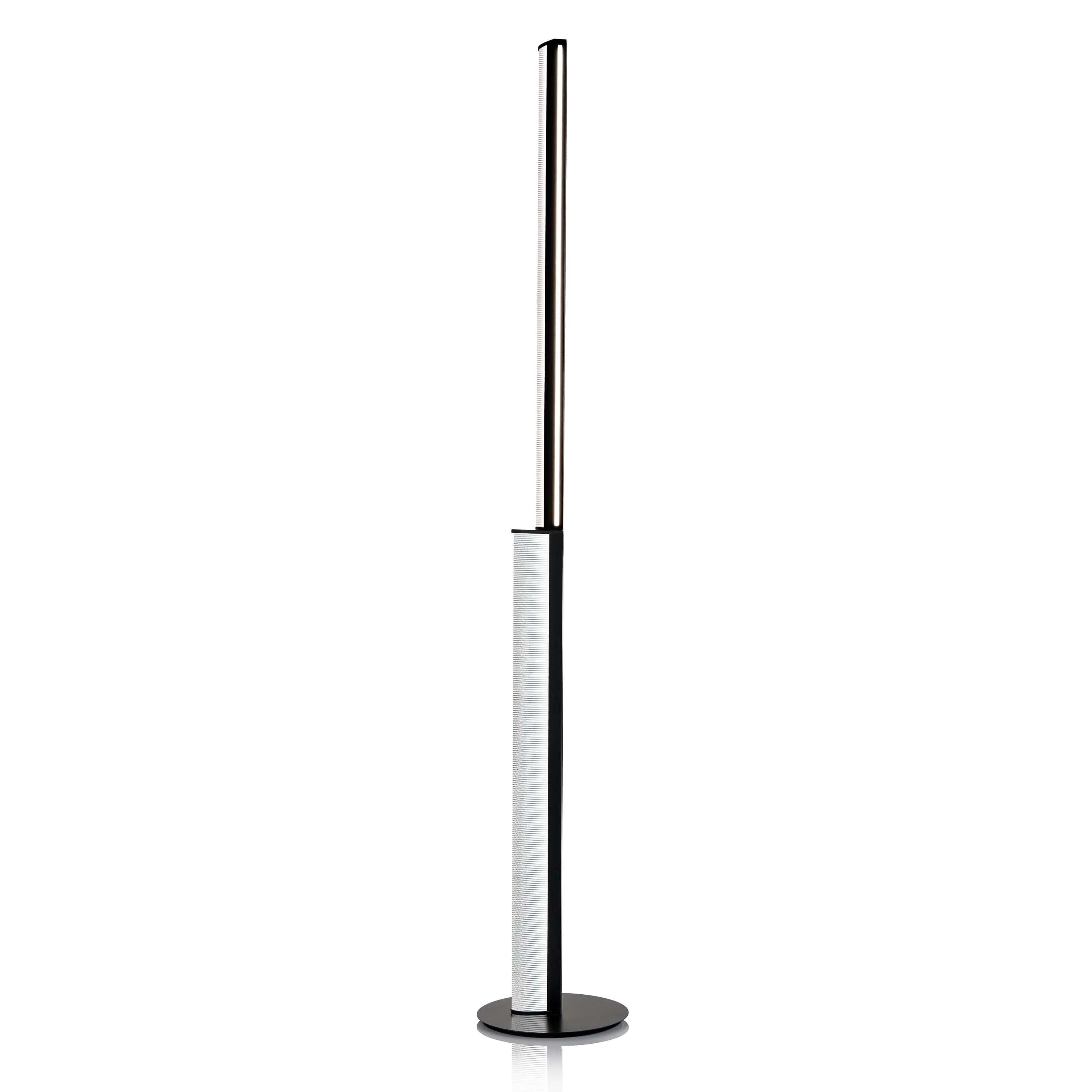 Modula Twisted LED Floor Lamp