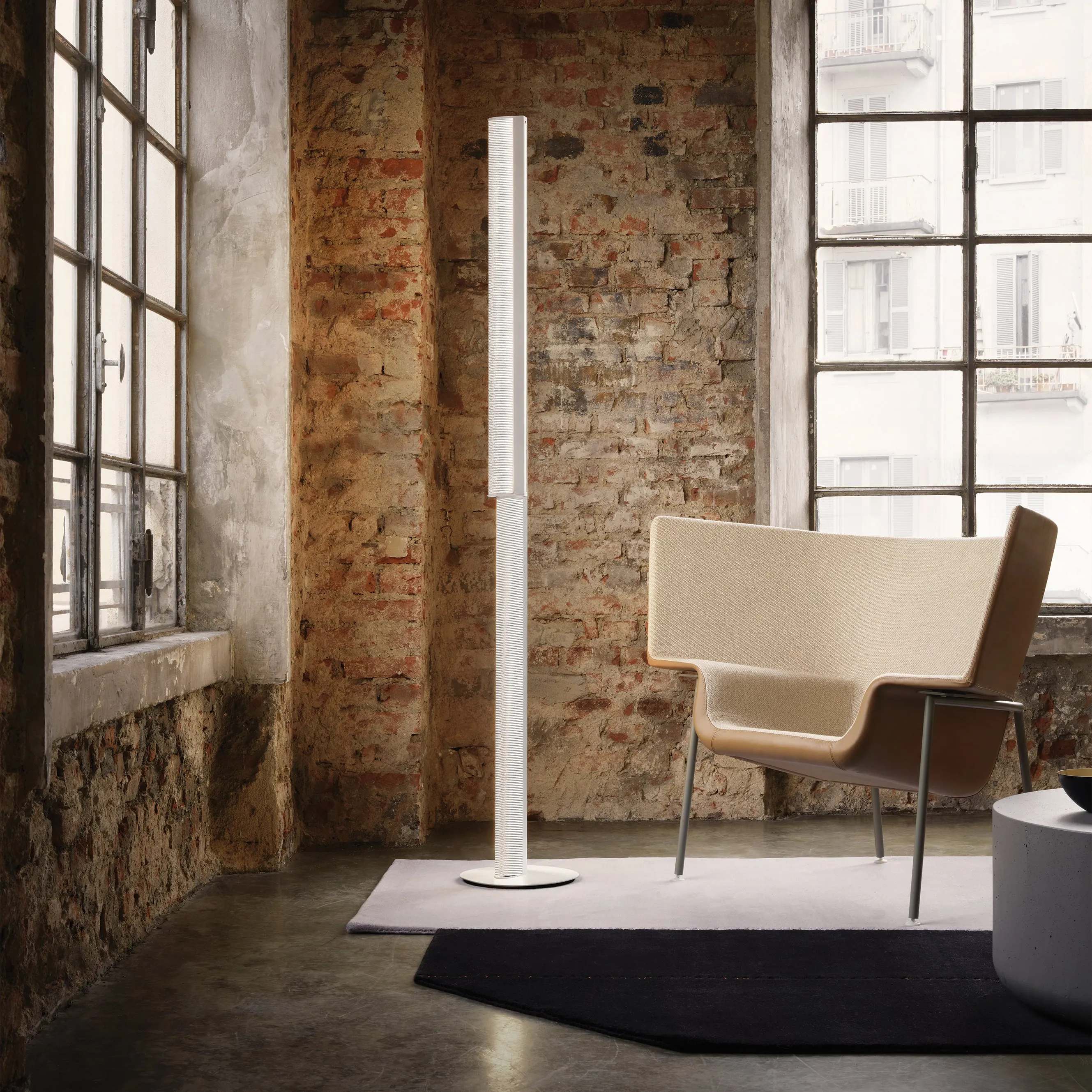 Modula Twisted LED Floor Lamp
