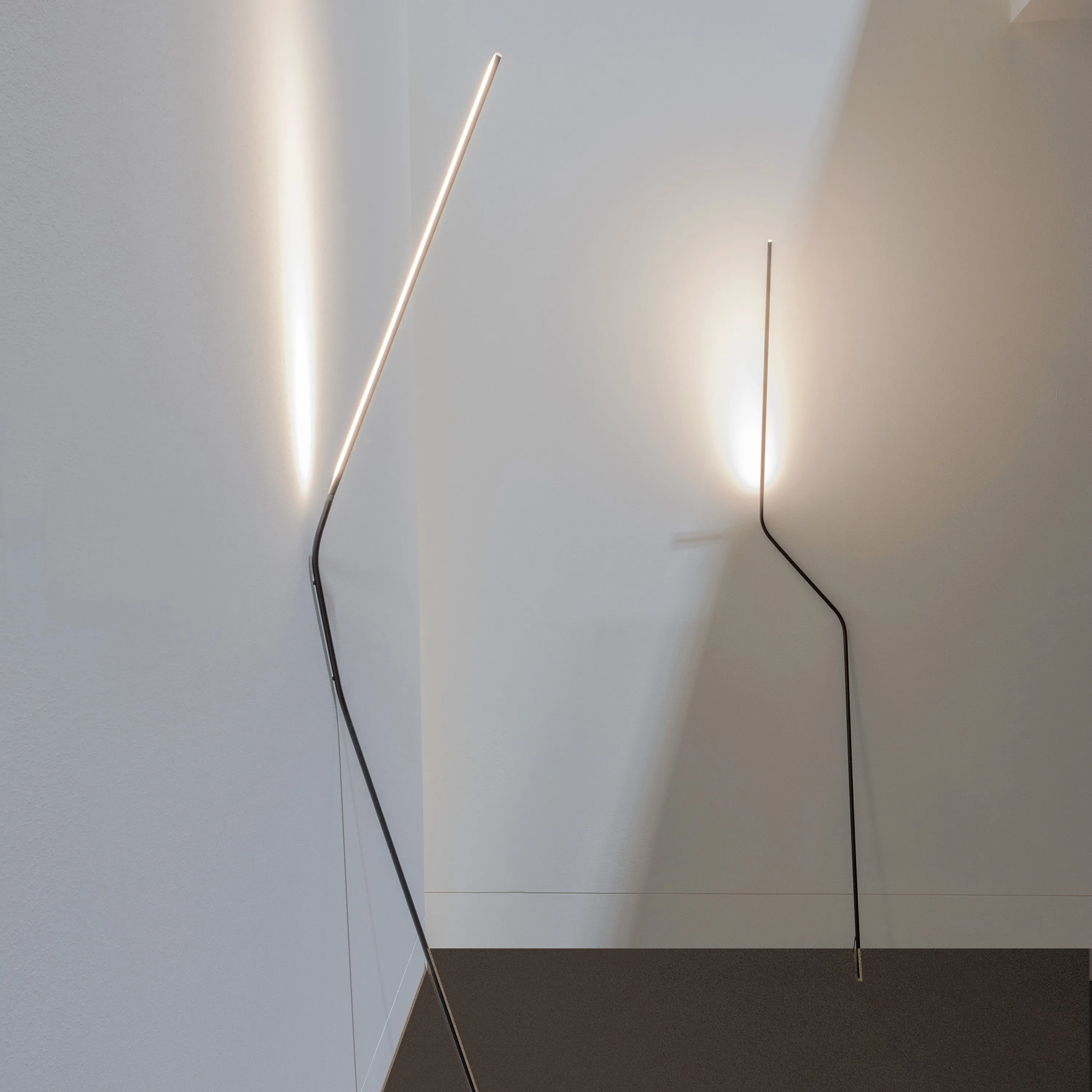 Neo Floor Lamp