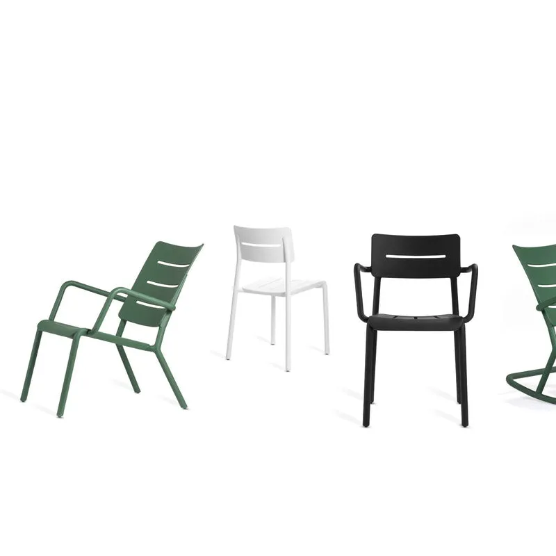Outo Side Chair