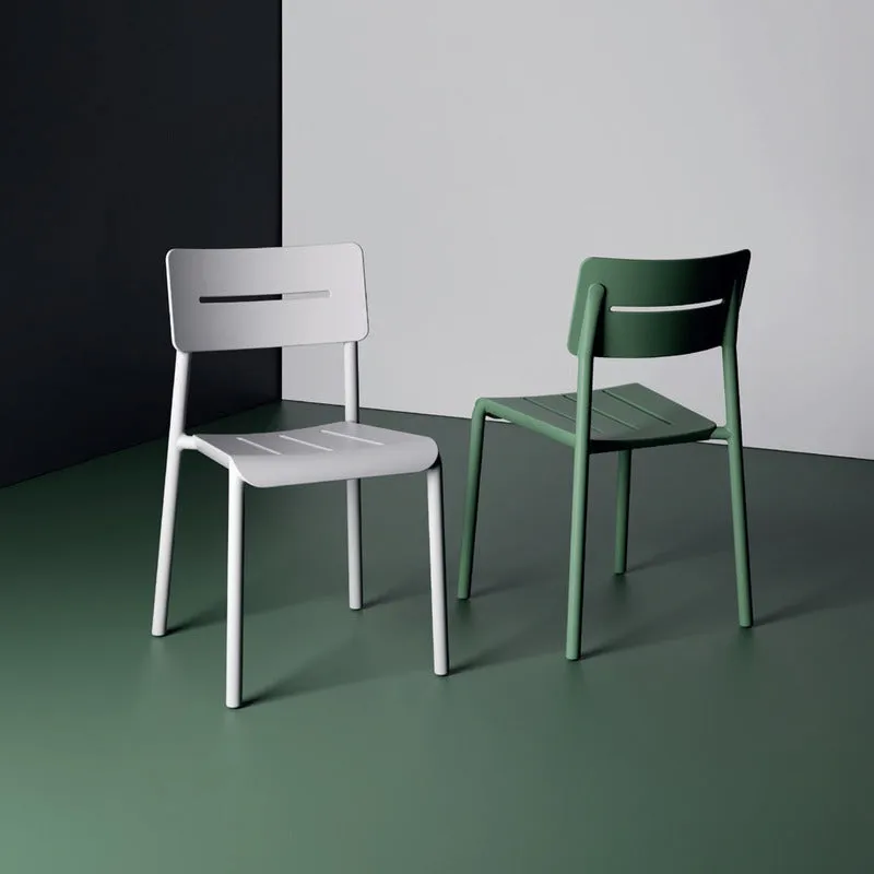 Outo Side Chair