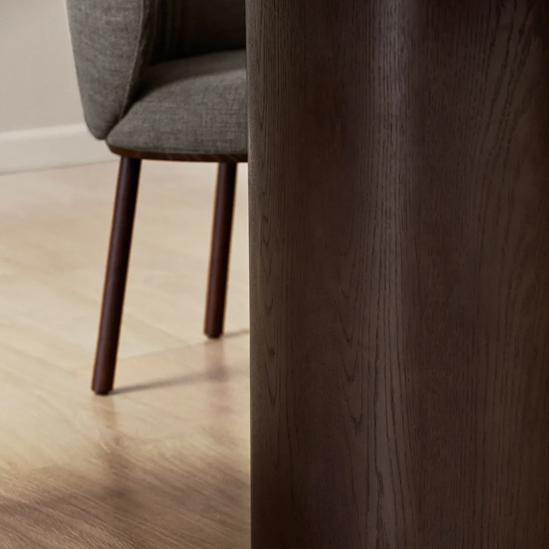 Ovata Dining Chair