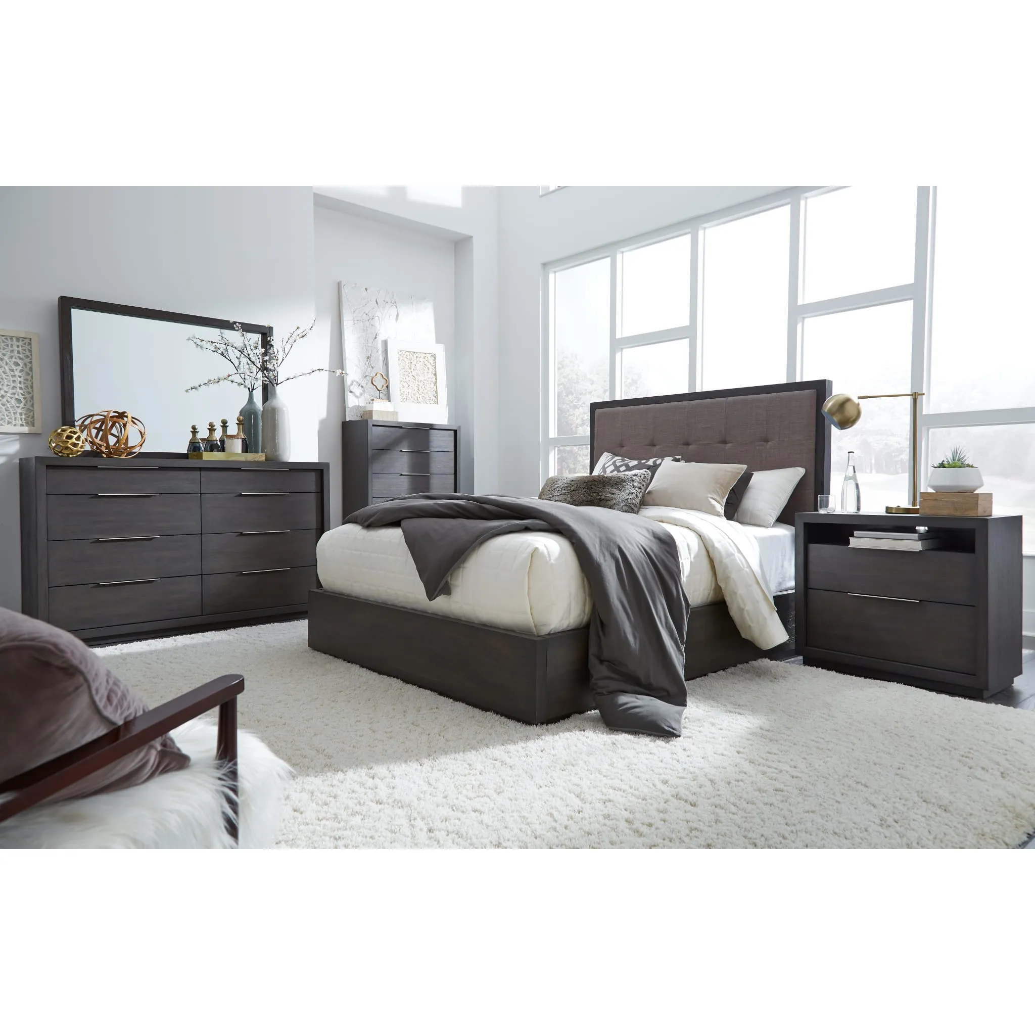 Oxford Upholstered Platform Bed in Dolphin Modus